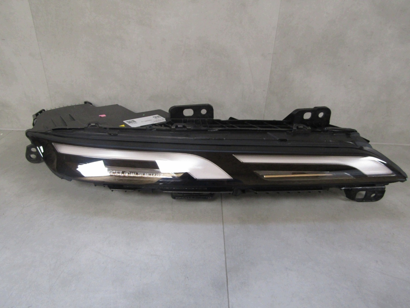 BMW 7 G70 LED DRL Etuvalo Oikea 9450080-14 image 2