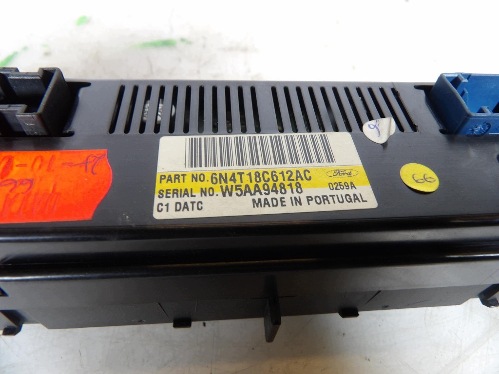 Panneau de ventilation Ford Focus MK1 6N4T18C612AC image 3