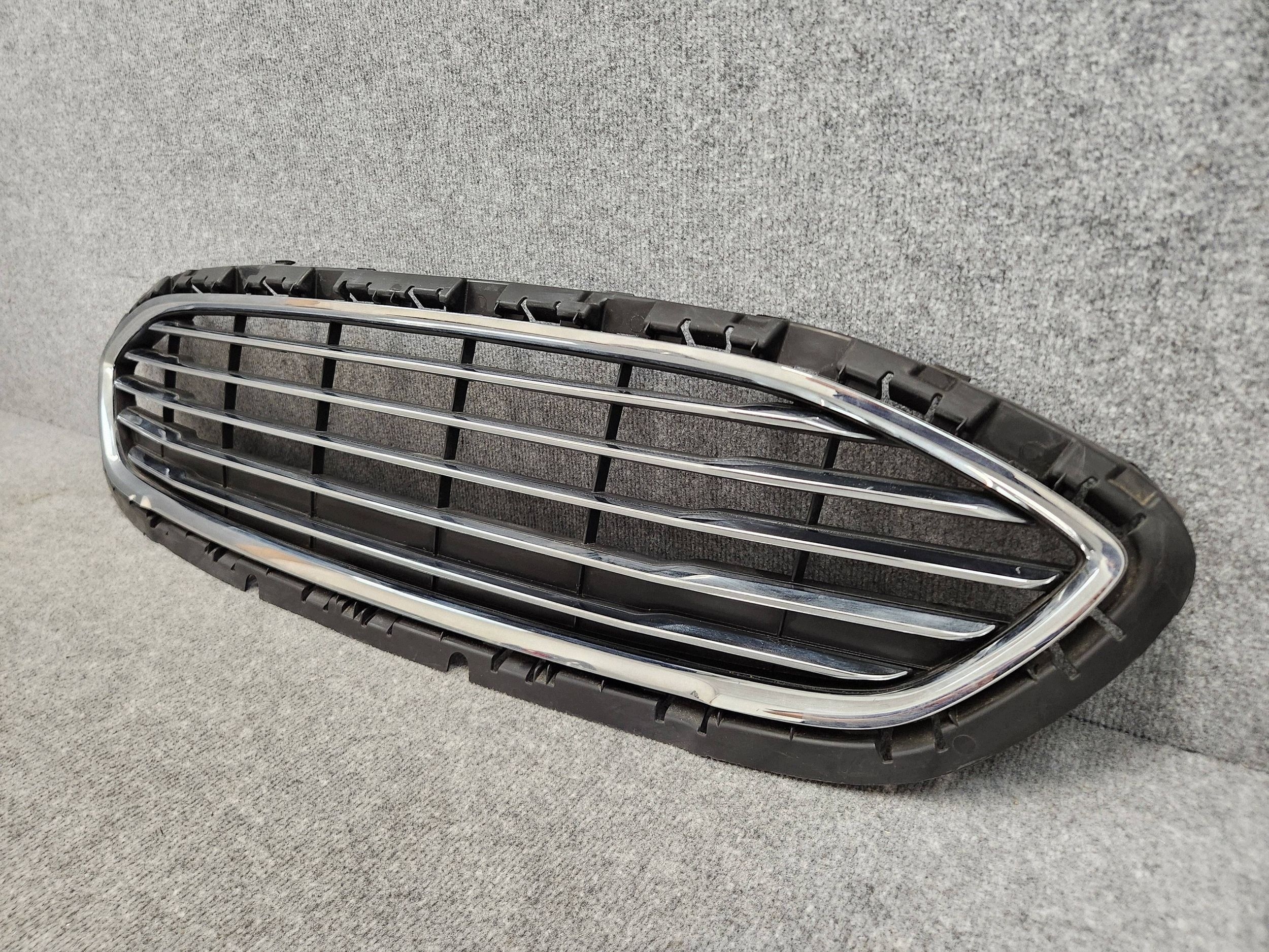 Säleikön suoja Ford Fiesta VIII MK8 H1BB8200BSCZ