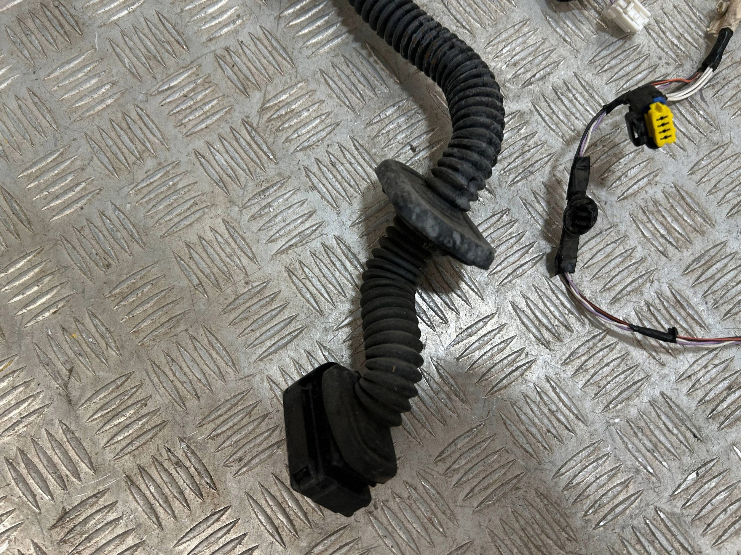 Wiring Harness Right Front Door Renault Captur Keyless Go