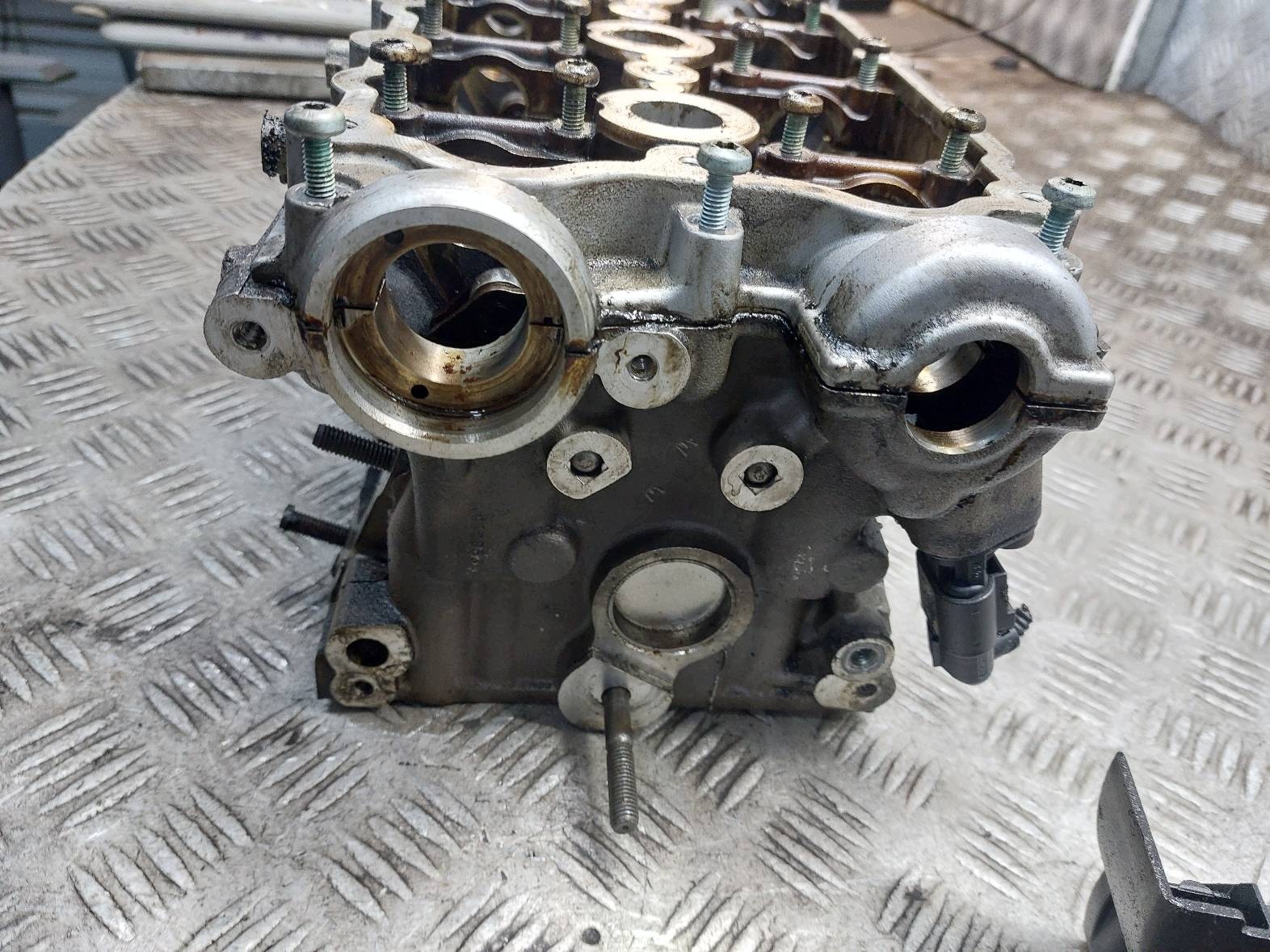 Culasse VW EOS I 2.0 FSI 06D103373AM image 8