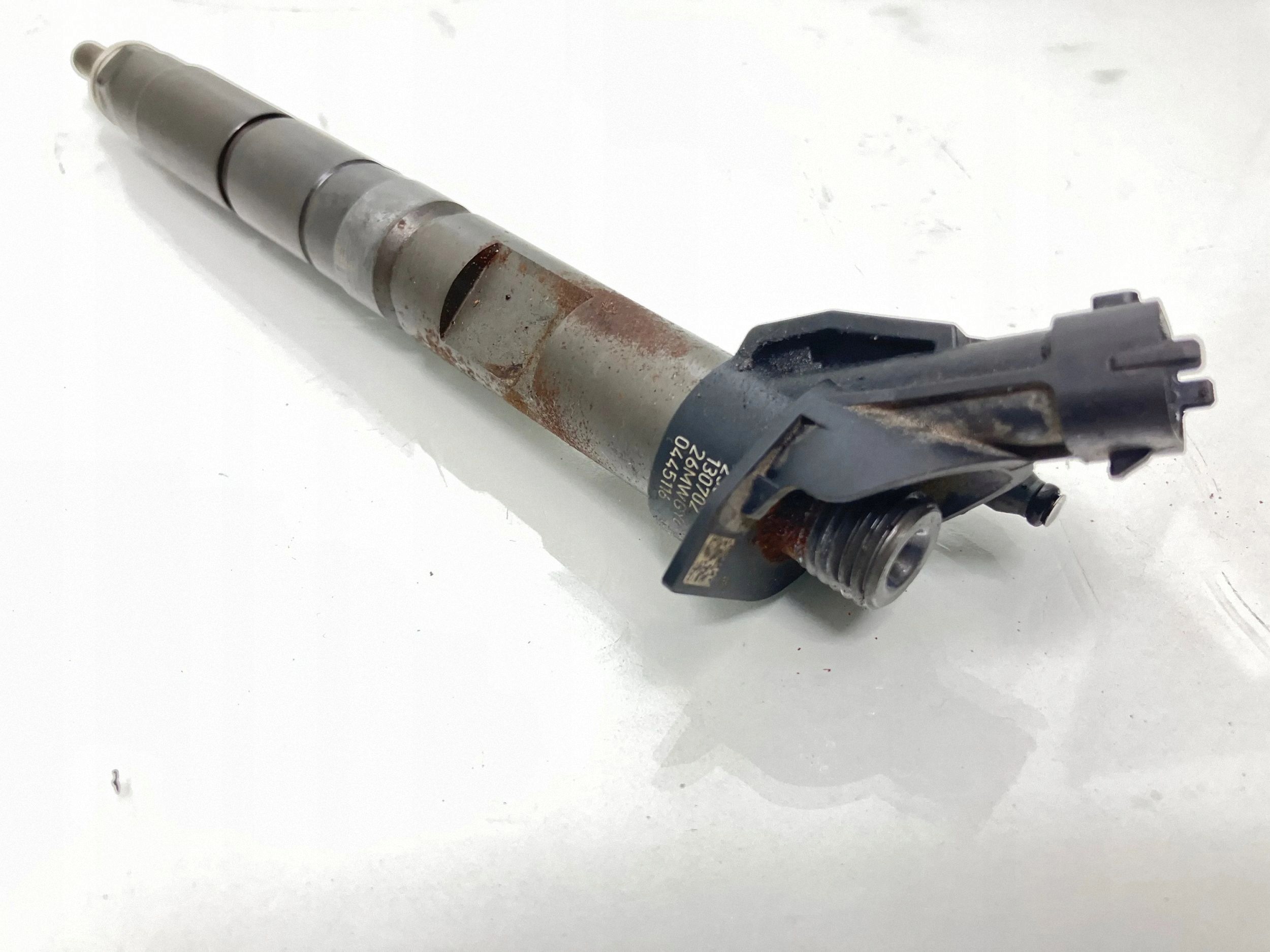 Injecteur Toyota Auris E180 2013 236790W020 image 2