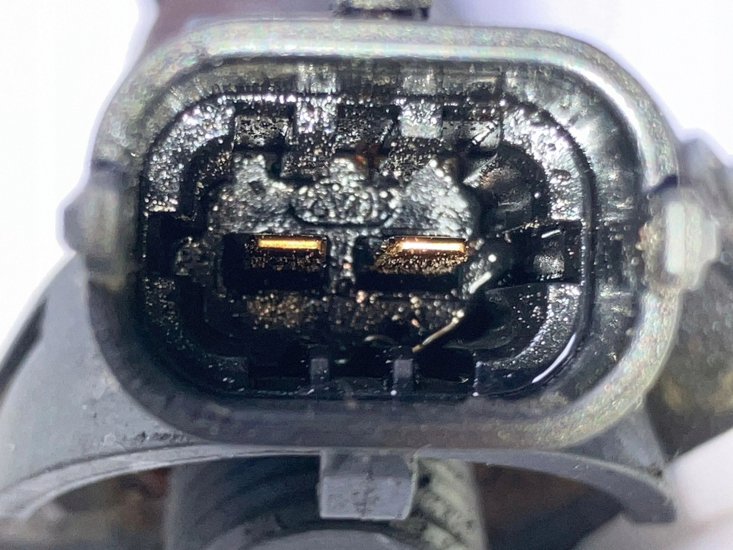 Injecteur Toyota Auris E180 2013 236790W020 image 3