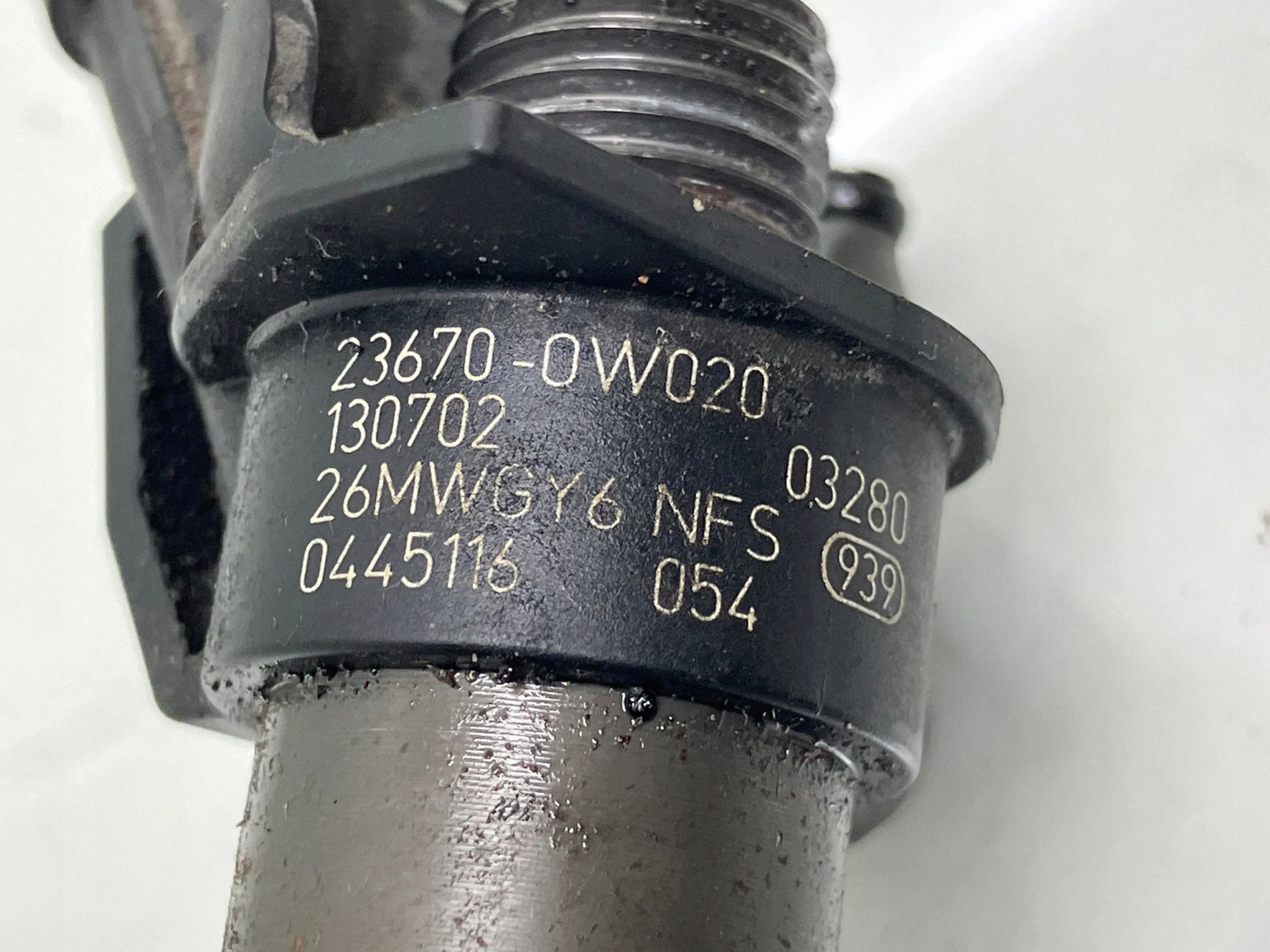 Injecteur Toyota Auris E180 2013 236790W020 image 6