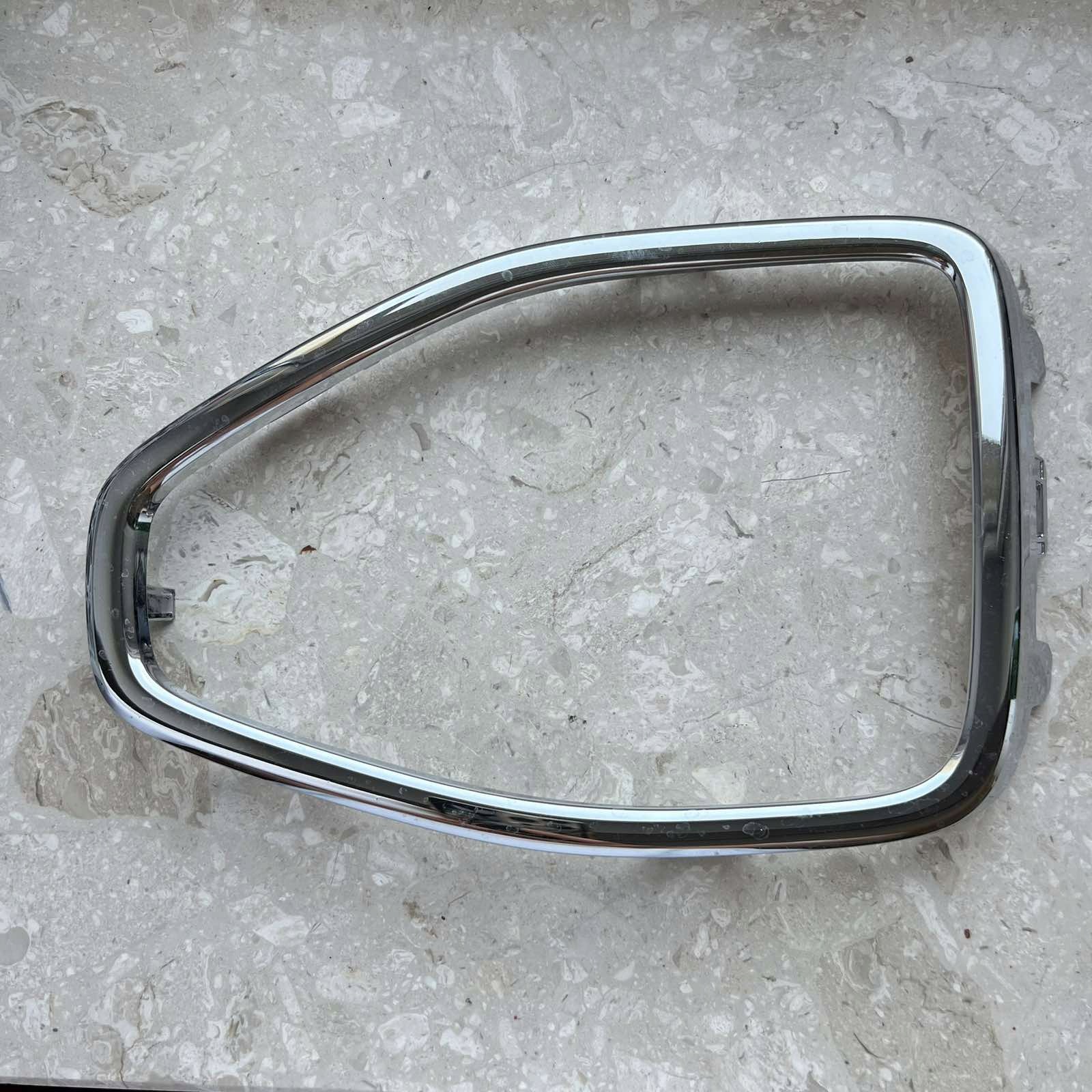 Chromen grille rechts VW T-Roc 17- 2GA853712D image 2