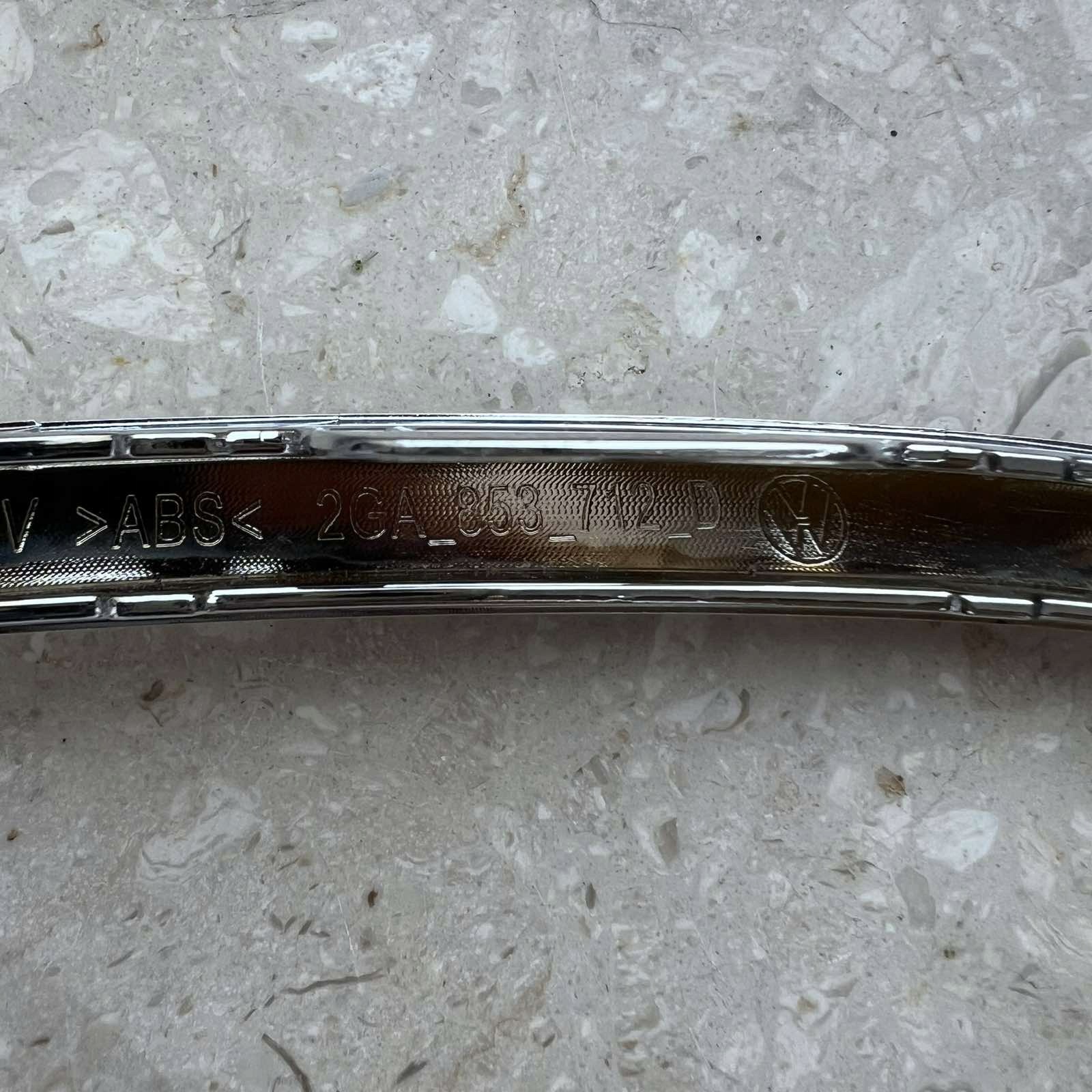 Chromen grille rechts VW T-Roc 17- 2GA853712D image 4