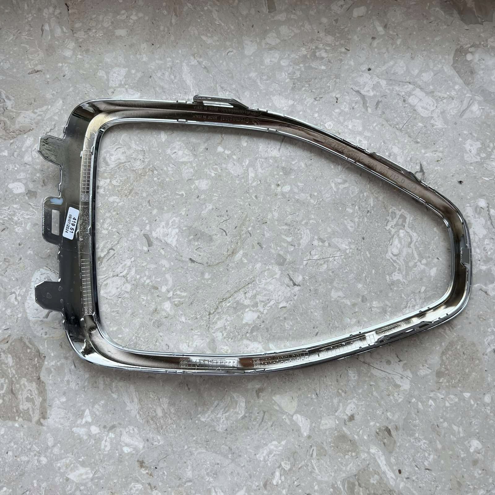 Chromen grille rechts VW T-Roc 17- 2GA853712D image 5