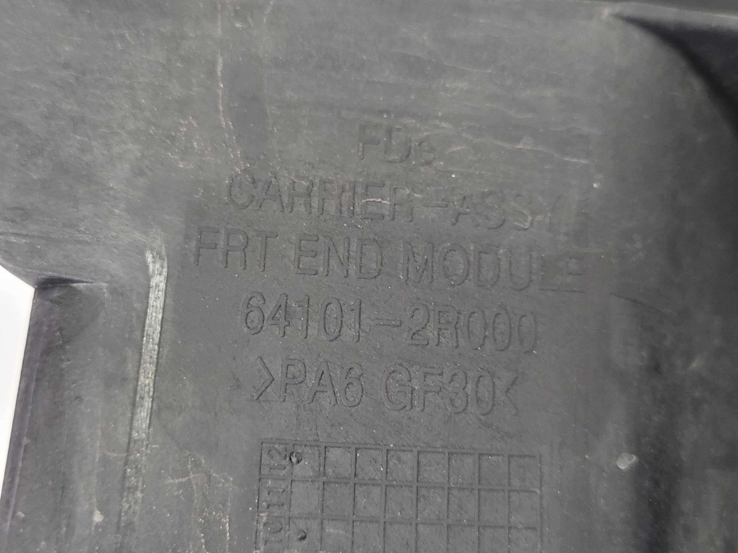 Hyundai i30 Frontverstärkung 64101-2R000 OEM image 10