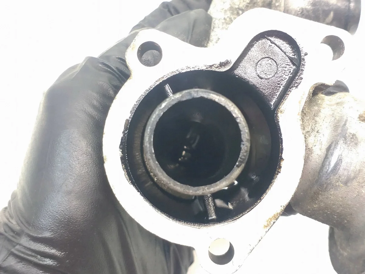 Alfa Romeo 159 öljyntäyttökorkki 55195253 image 5