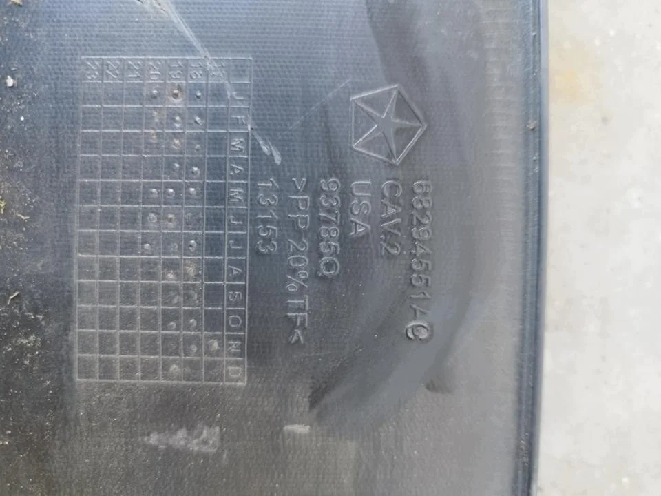 Support radiateur 68294551AC RAM 1500 CLASSIC image 3
