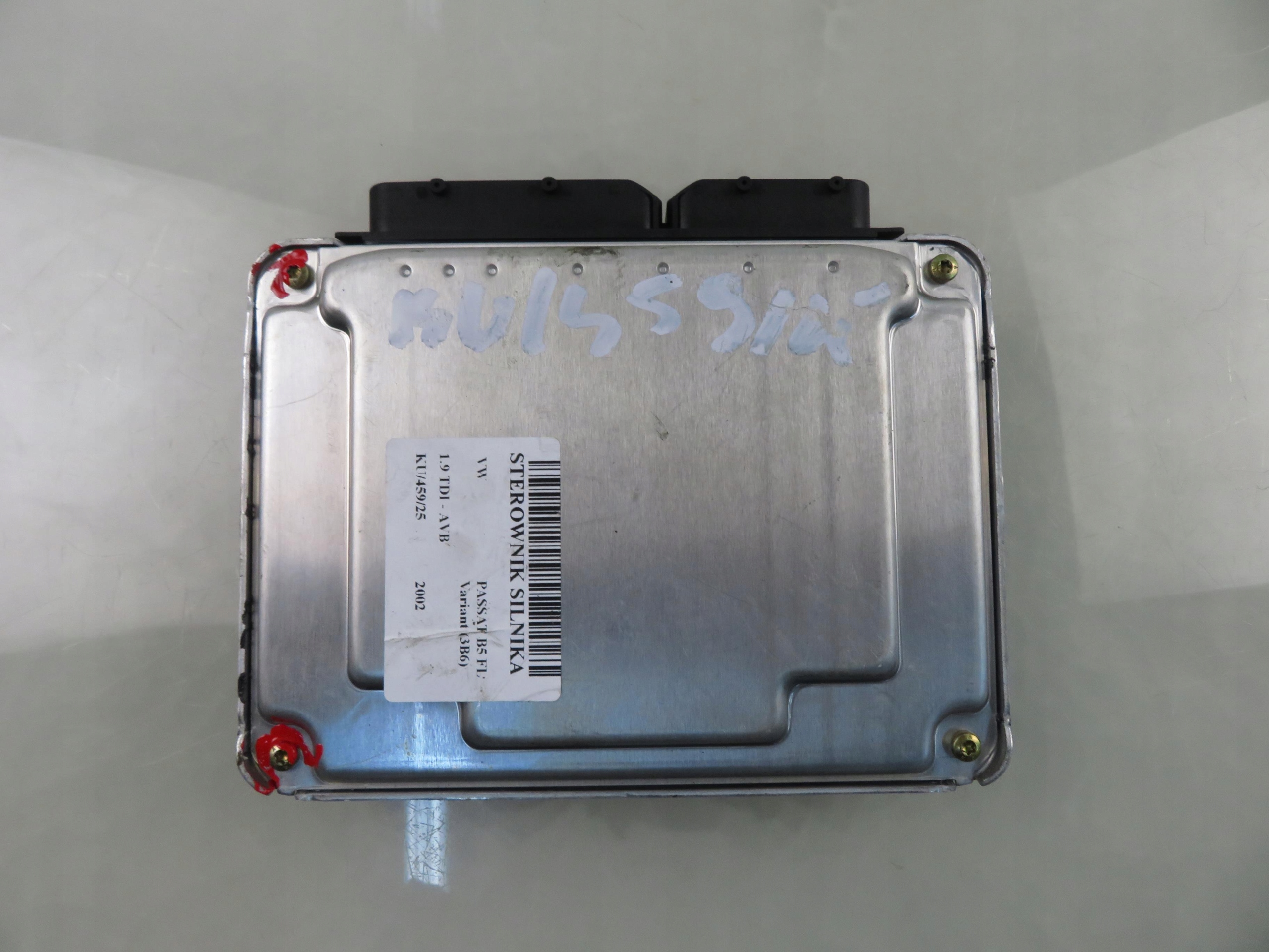ECU VW Passat B5 FL 1.9 TDI 0281010944 038906019GL