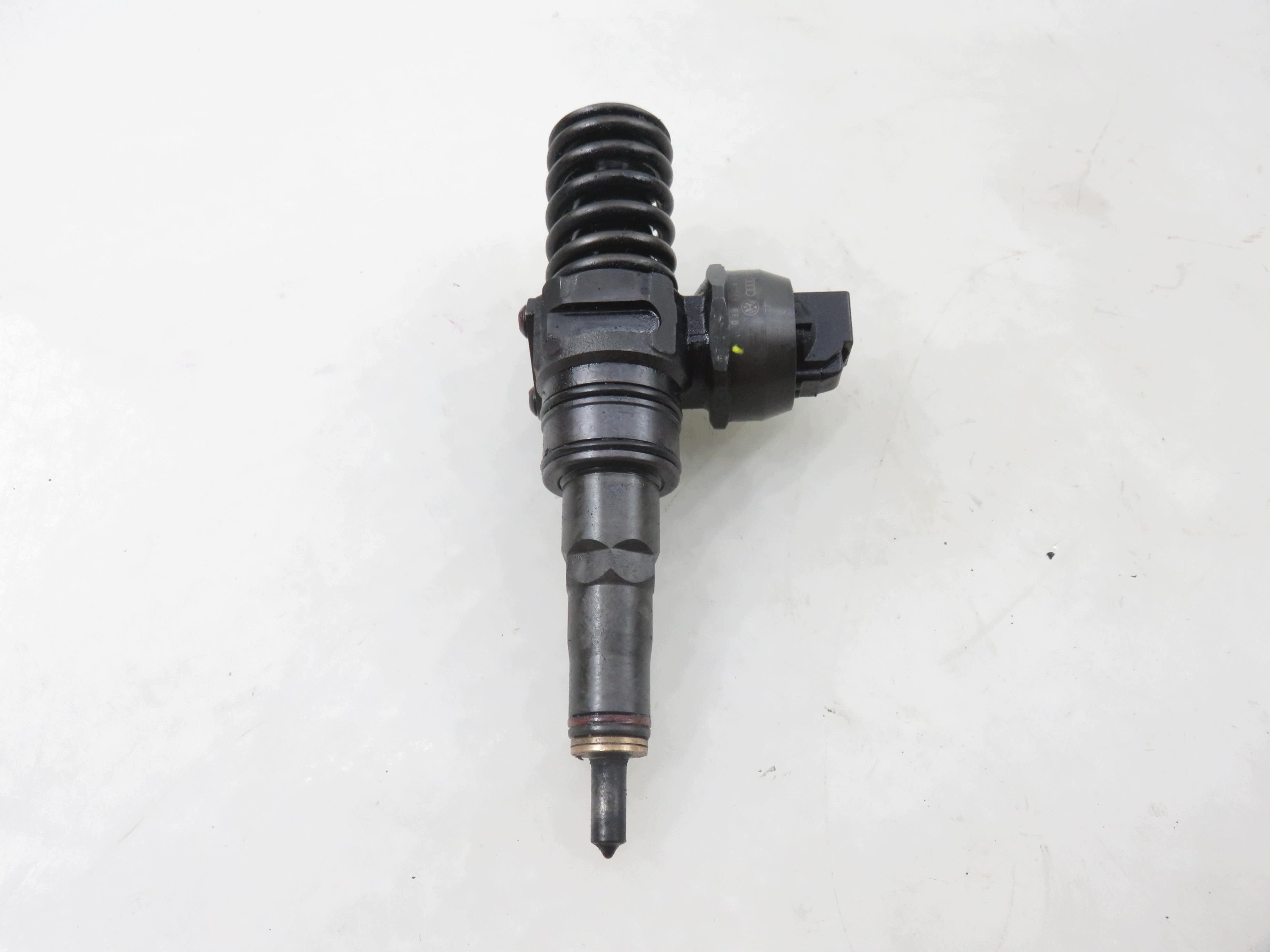 Insprutningspump VW Golf V 1.9 TDI 038130073AG