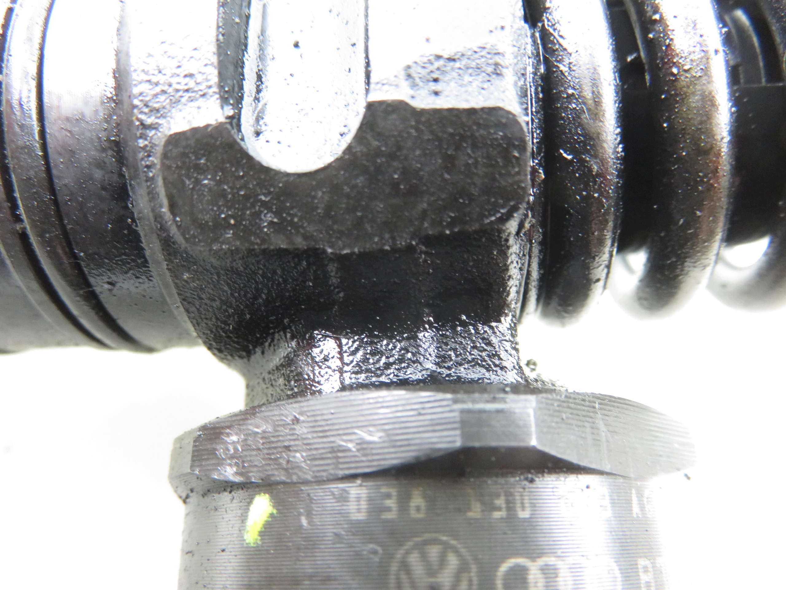 Inyector Bomba VW Golf V 1.9 TDI 038130073AG image 7