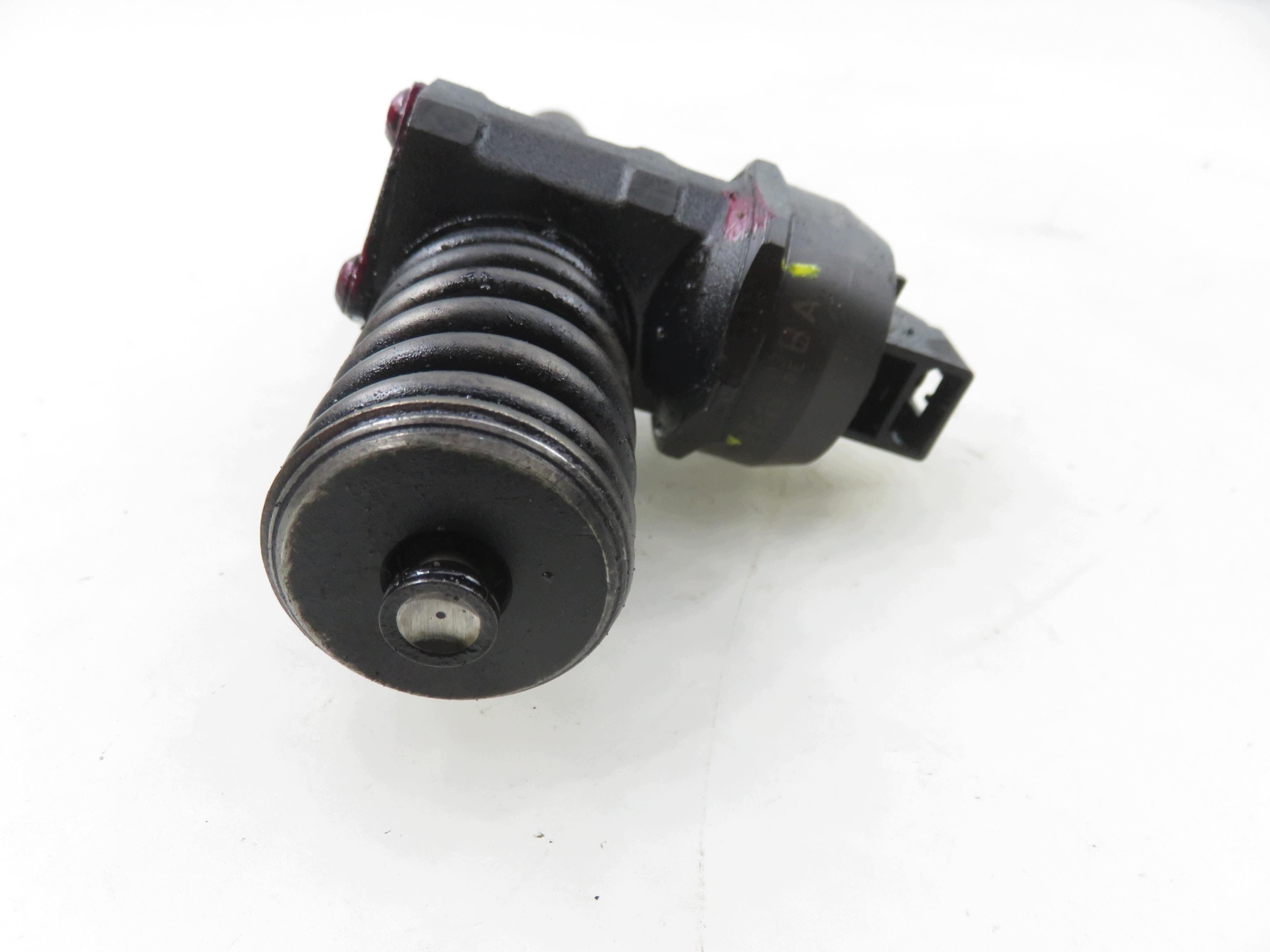 Pumpe-Düse-Einheit VW Golf V 1.9 TDI 038130073AG image 7