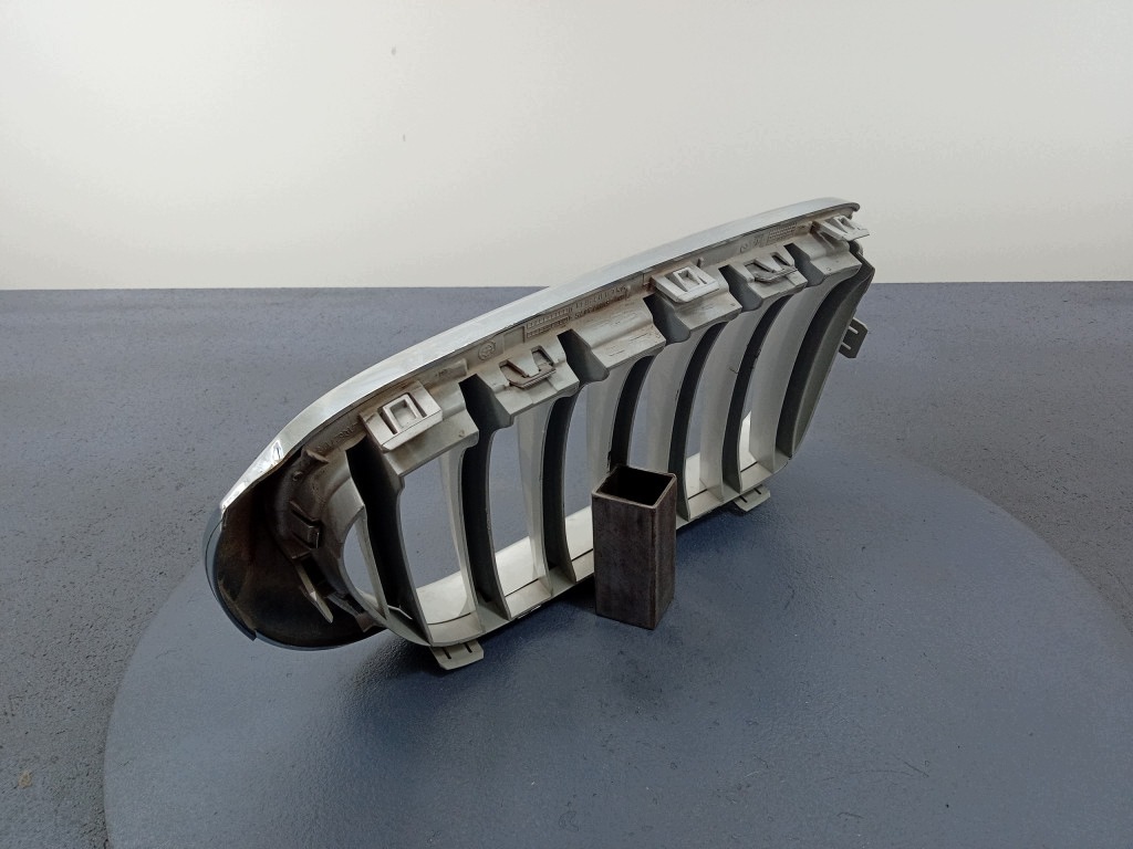BMW X3 F25 Grill Nerk Vänster A-803108-7237421 image 3