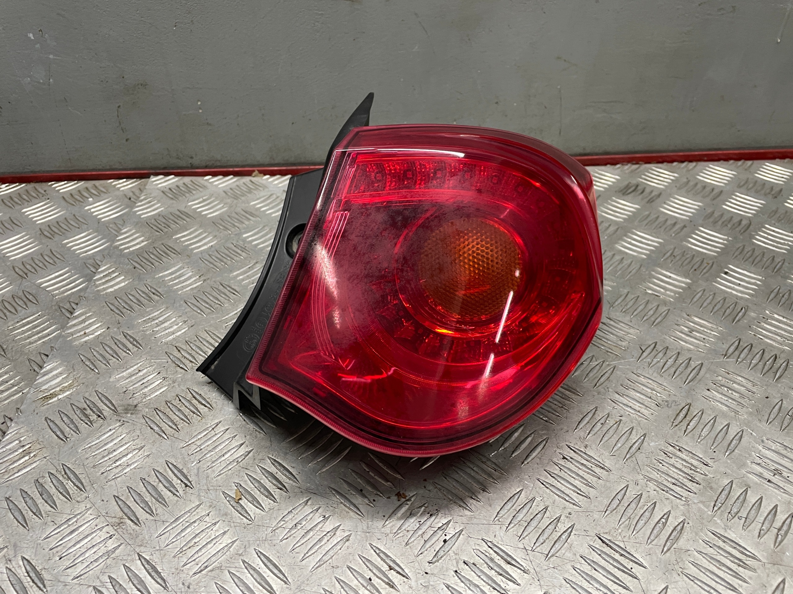 Baklykta Höger 50513612 Alfa Romeo Giulietta 10-16