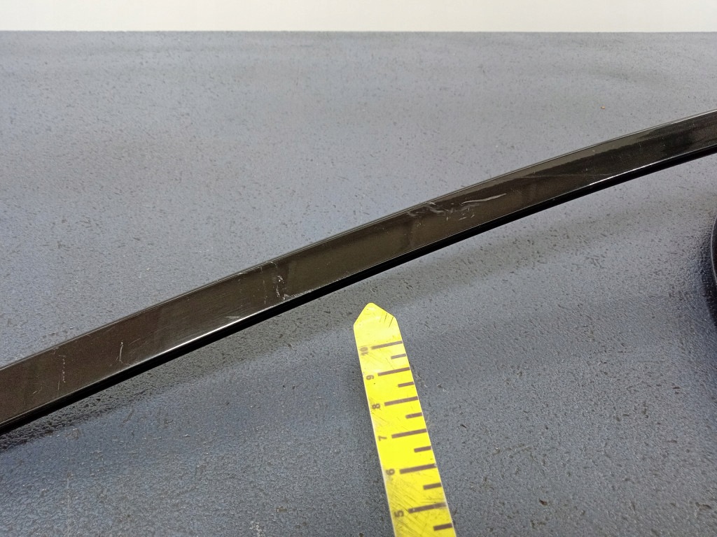 BMW 5 G30 F90 Türleiste oben links hinten OEM 7390125 image 4
