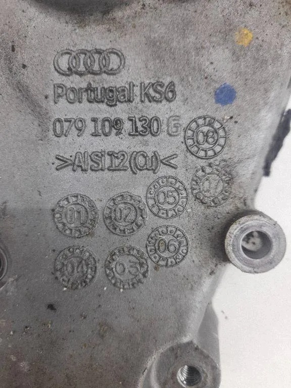 Cache courroie distribution Audi A4 Cabrio 4.2L 079109130G image 3