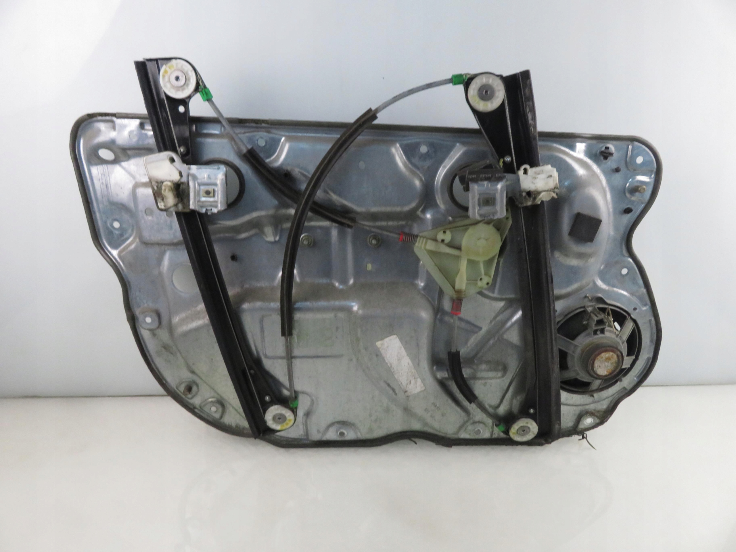 Elevador de Vidro Dianteiro Direito VW Polo IV 6Q2959801A