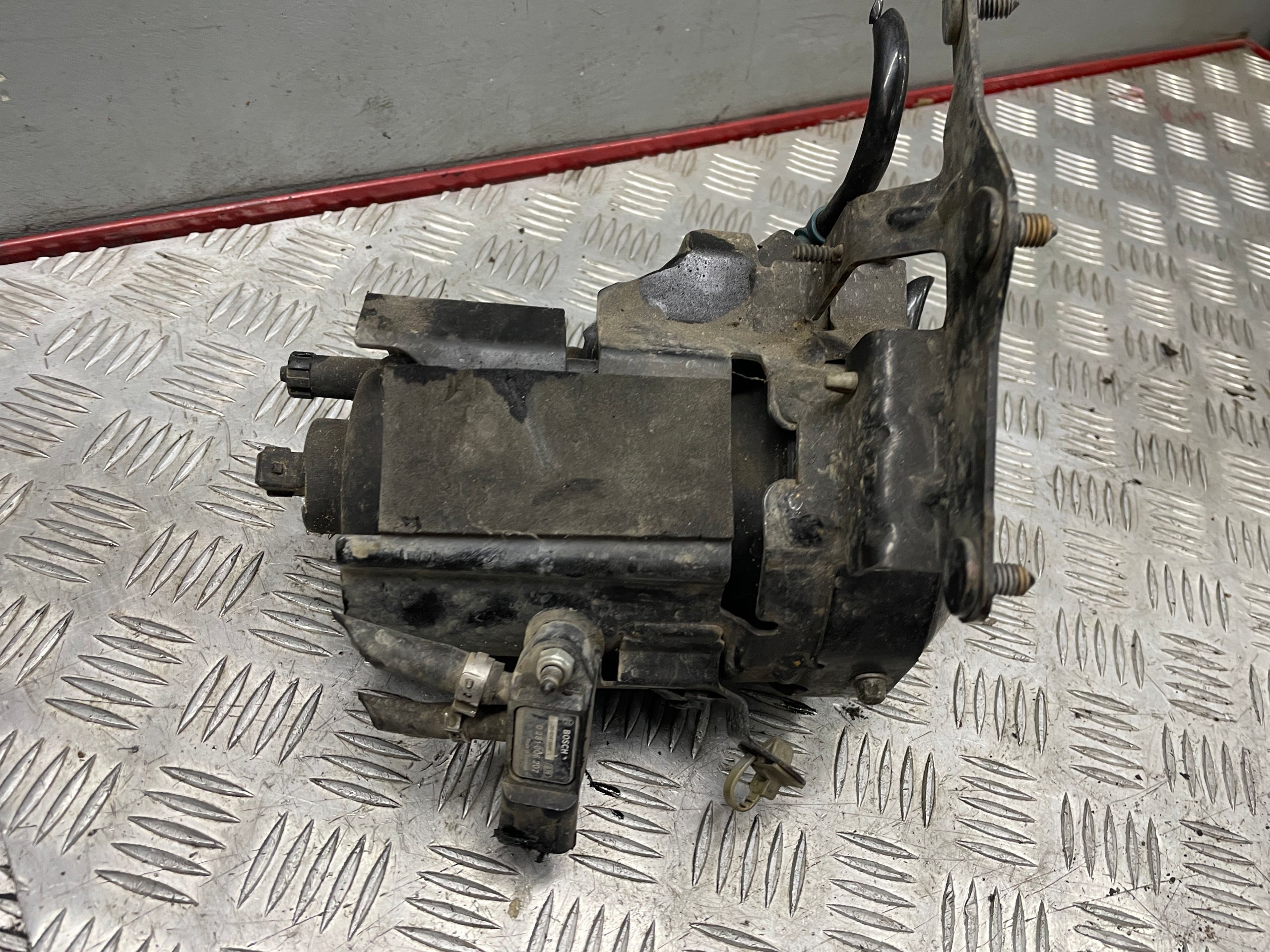 Fuel Filter Housing Opel Zafira B 1.9 CDTI 05-14 OEM 45685296366