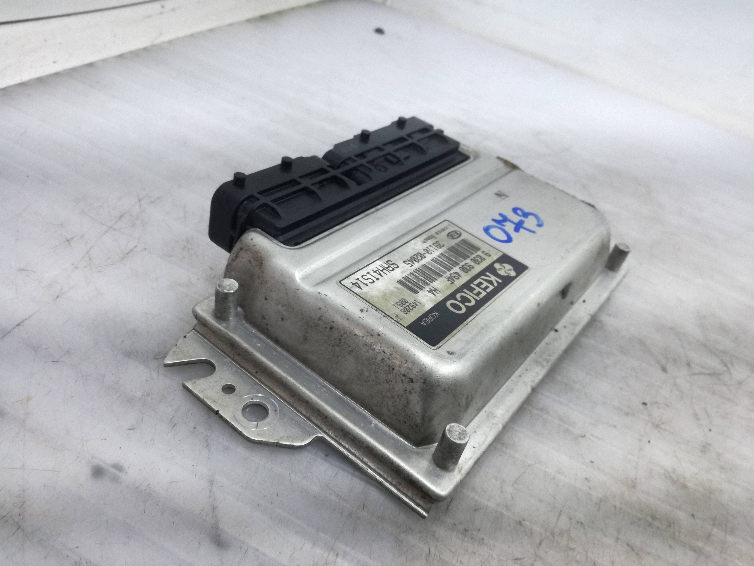 Honda Civic 1999 1.4 ECU 9030930494F image 2