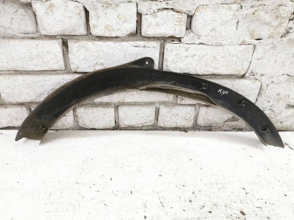 Lokasuojan pääty Opel Movano F9 2.8D 84kW