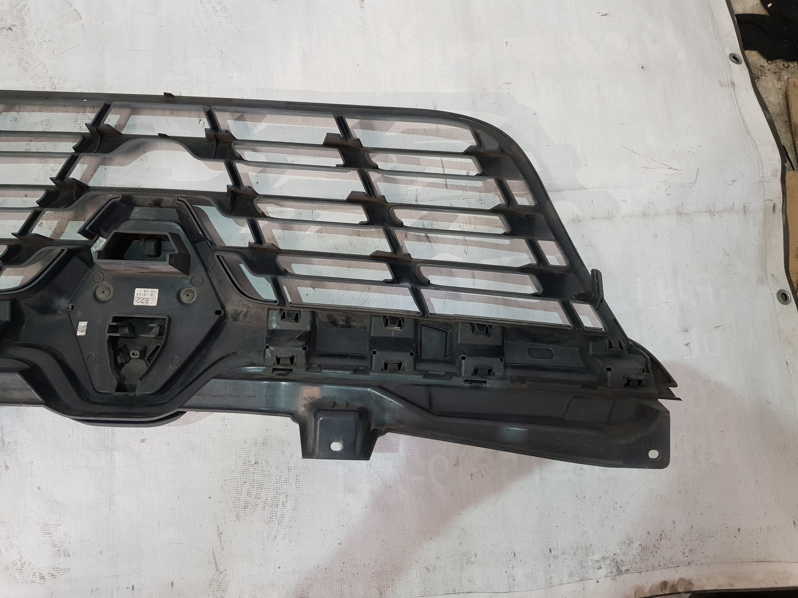 Grille de pare-chocs Renault Master III 623102803R image 8