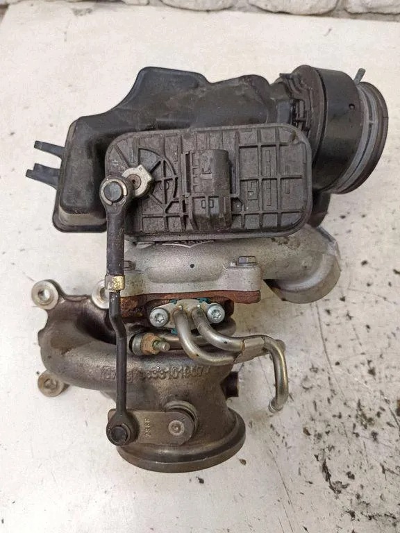 Turbo VW Golf VII 1.0 TSI 81kW 2017 04C145702J