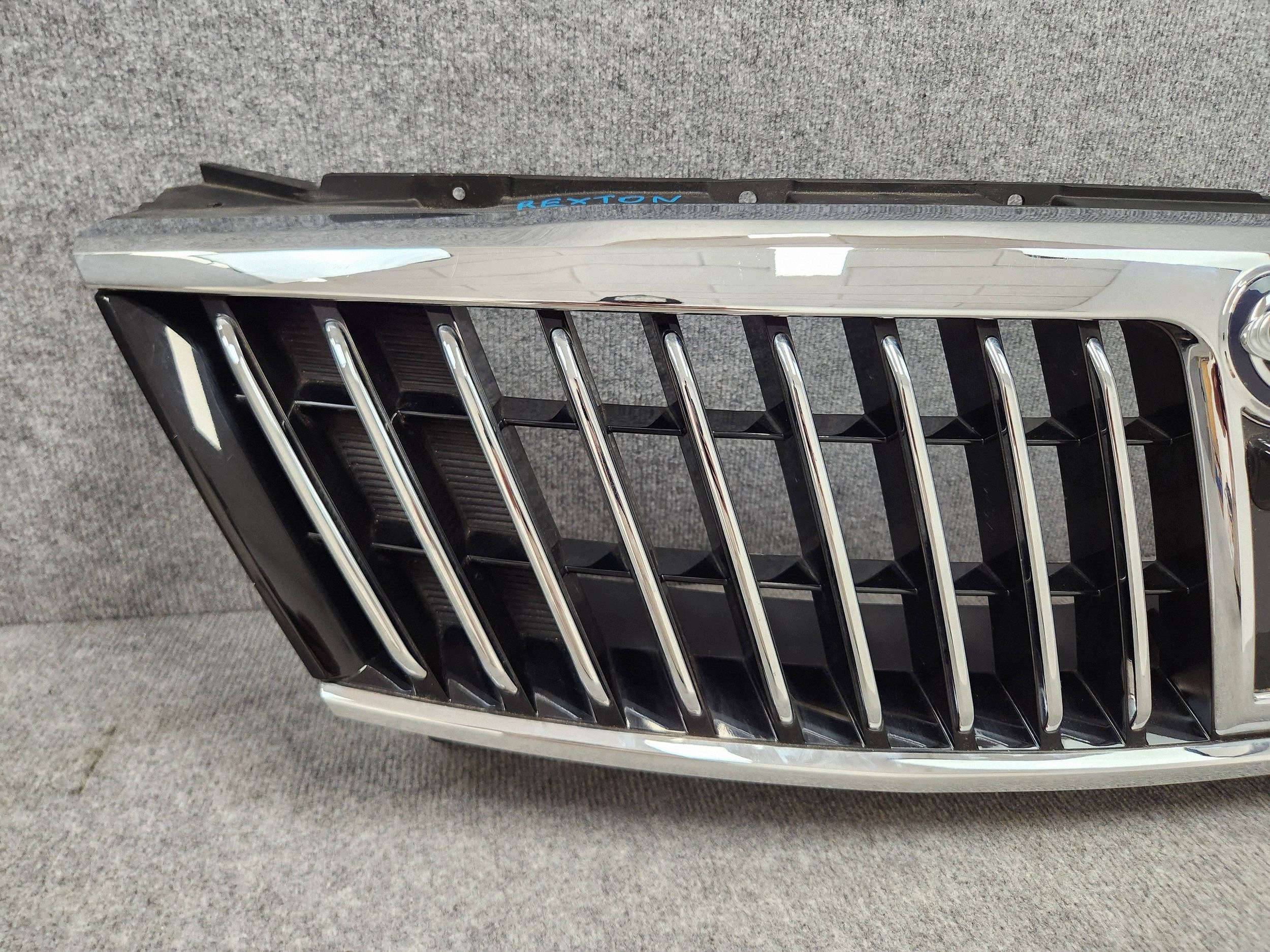 Kühlergrill für SSANGYONG REXTON LIFT 79472-08200 12-17 image 3