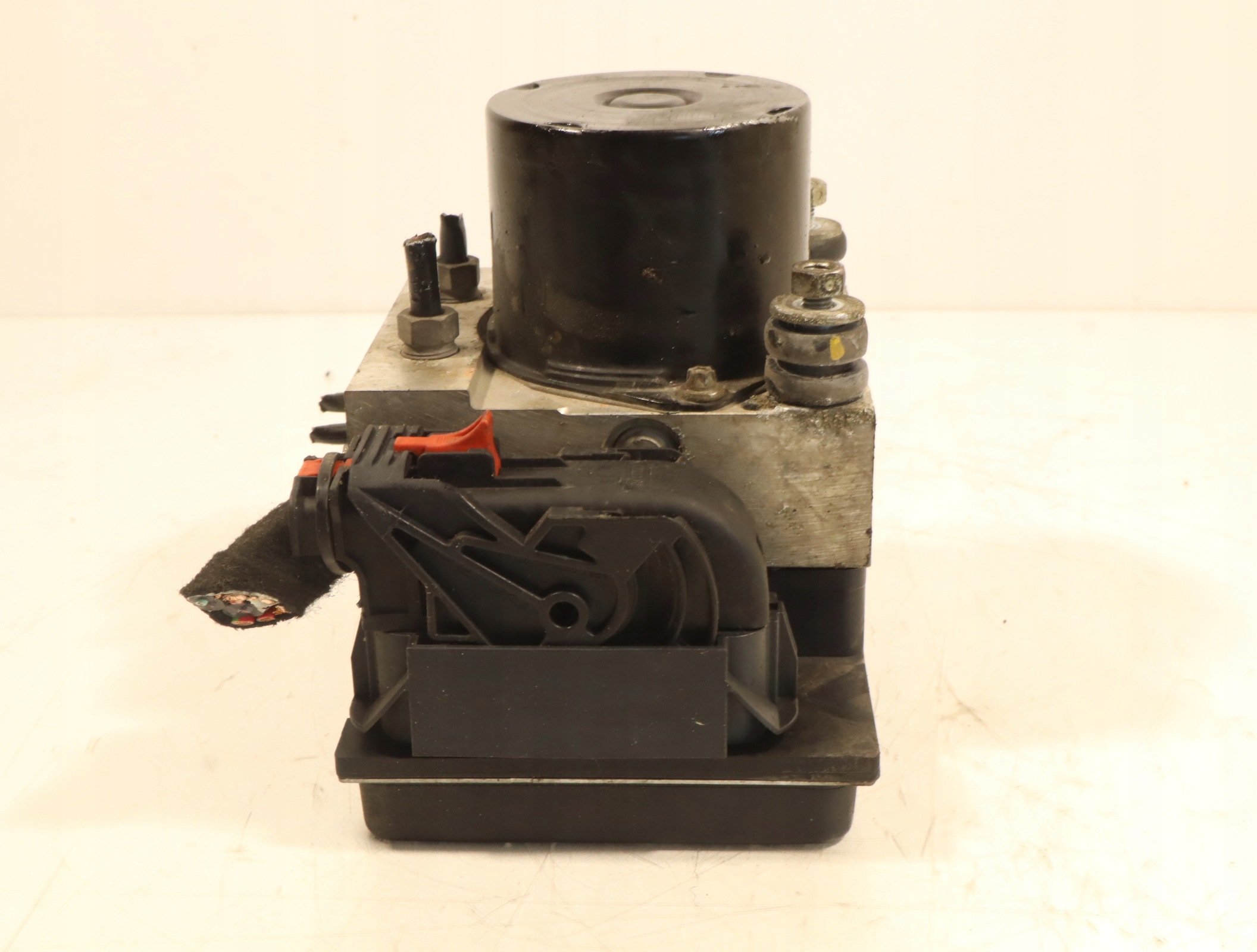 ABS-pomp 6R0614517T 0265955010 Škoda Fabia II image 2