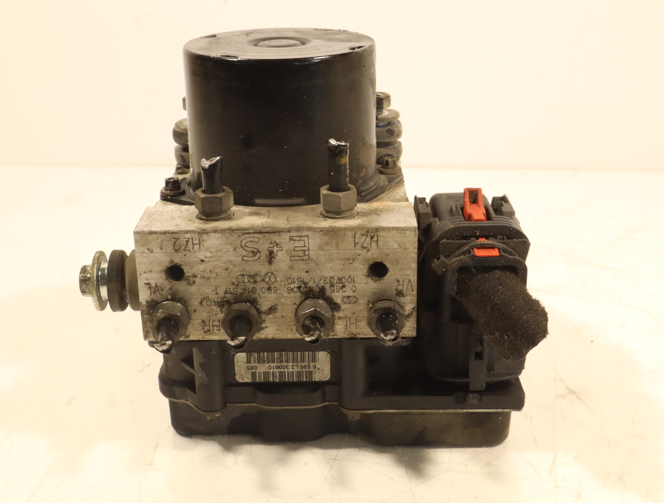 ABS-pomp 6R0614517T 0265955010 Škoda Fabia II image 4