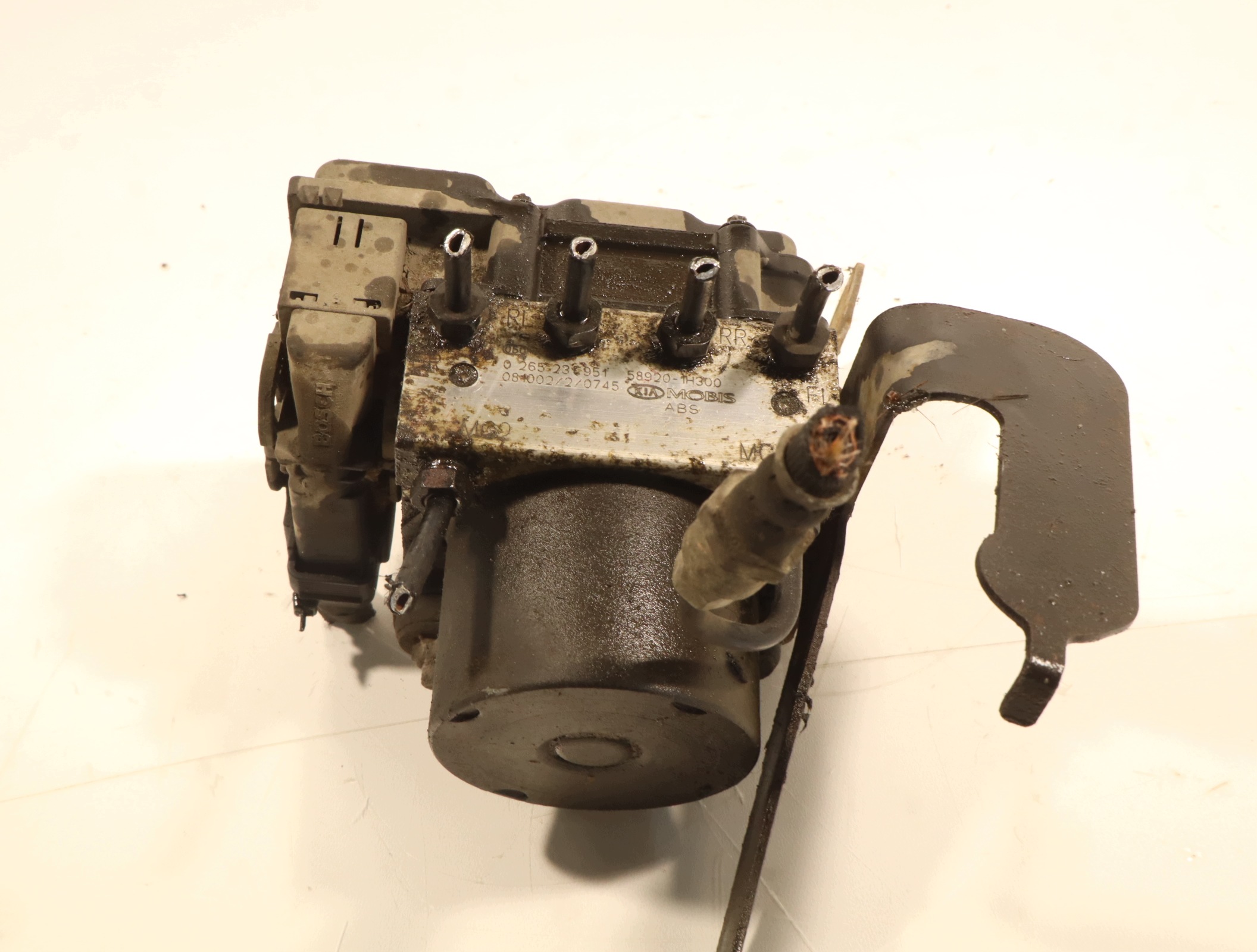 ABS-pumppu Kia Ceed I 2.0 CRDi 28920-1H300