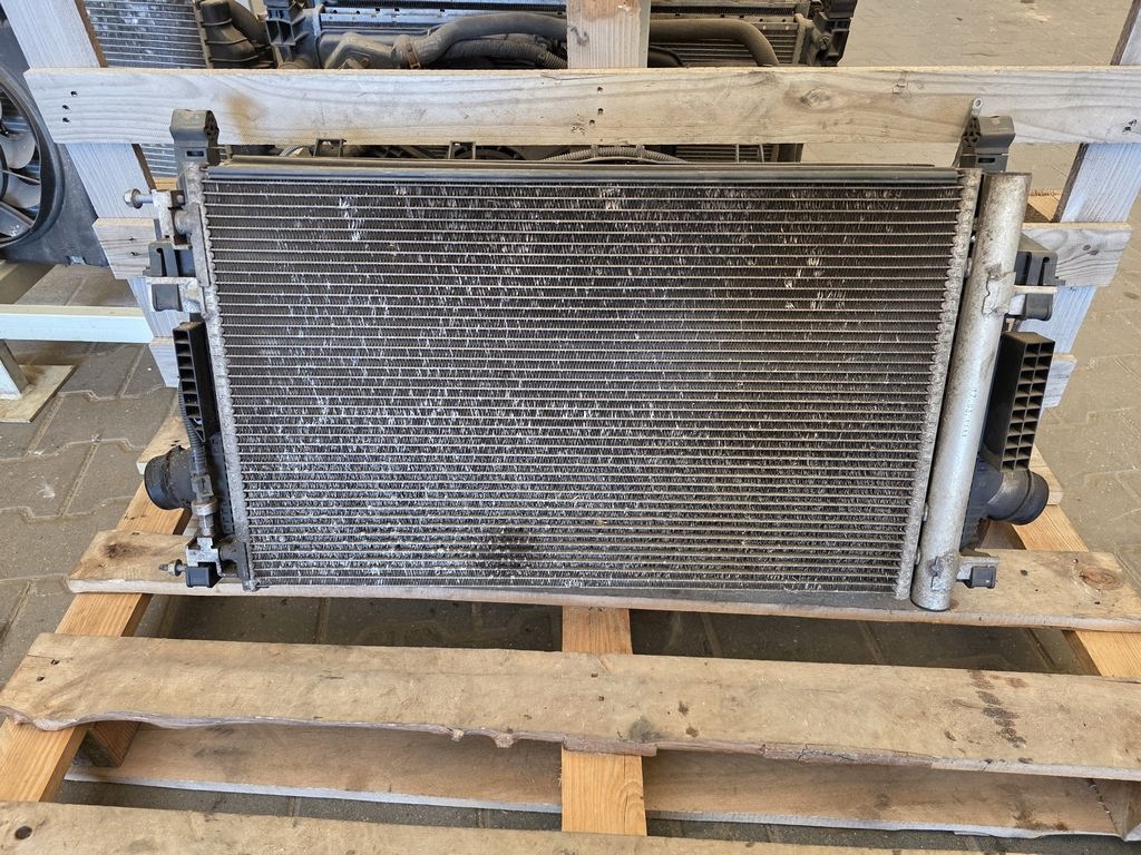 Opel Astra J 2.0 CDTI Ventilator Komplett 0130706903 image 2