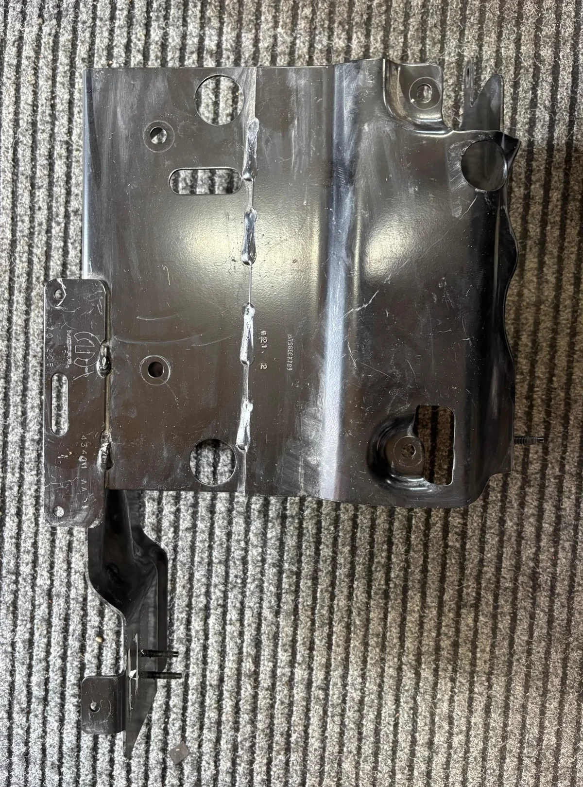 Support moteur Jeep Wrangler Gladiator 68443395AB