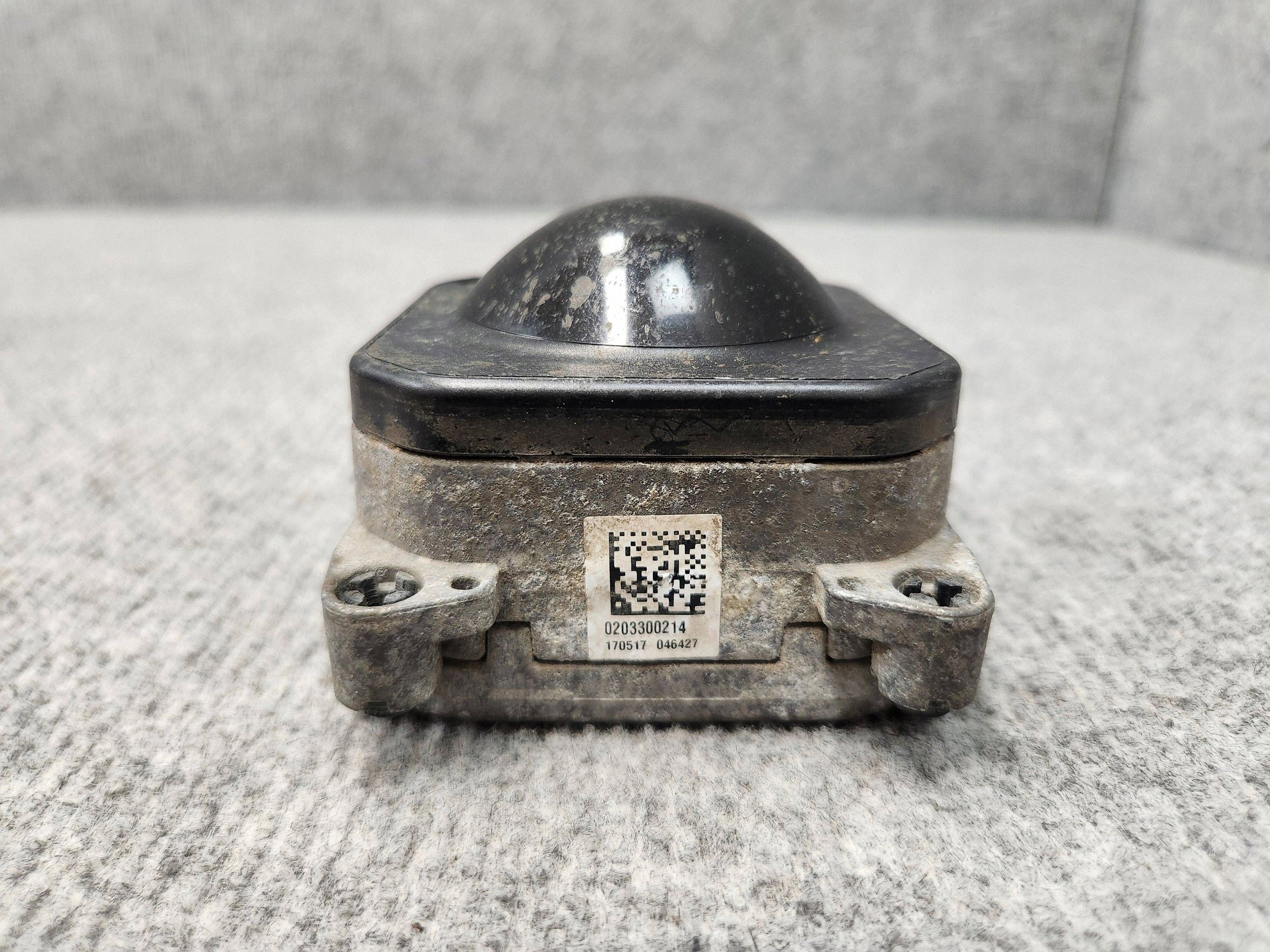 Tutka-anturi ACC Distronic VW Touareg 7P 7P6907561C