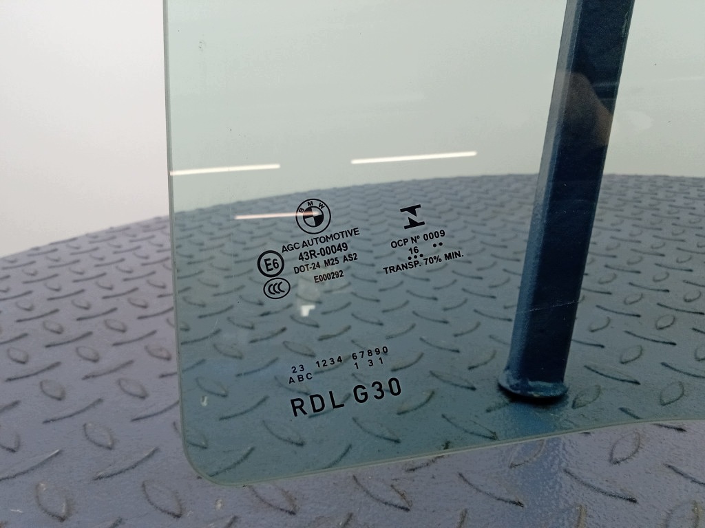 Vidro da Porta Traseira Esquerda BMW 5 G30 F90 16R