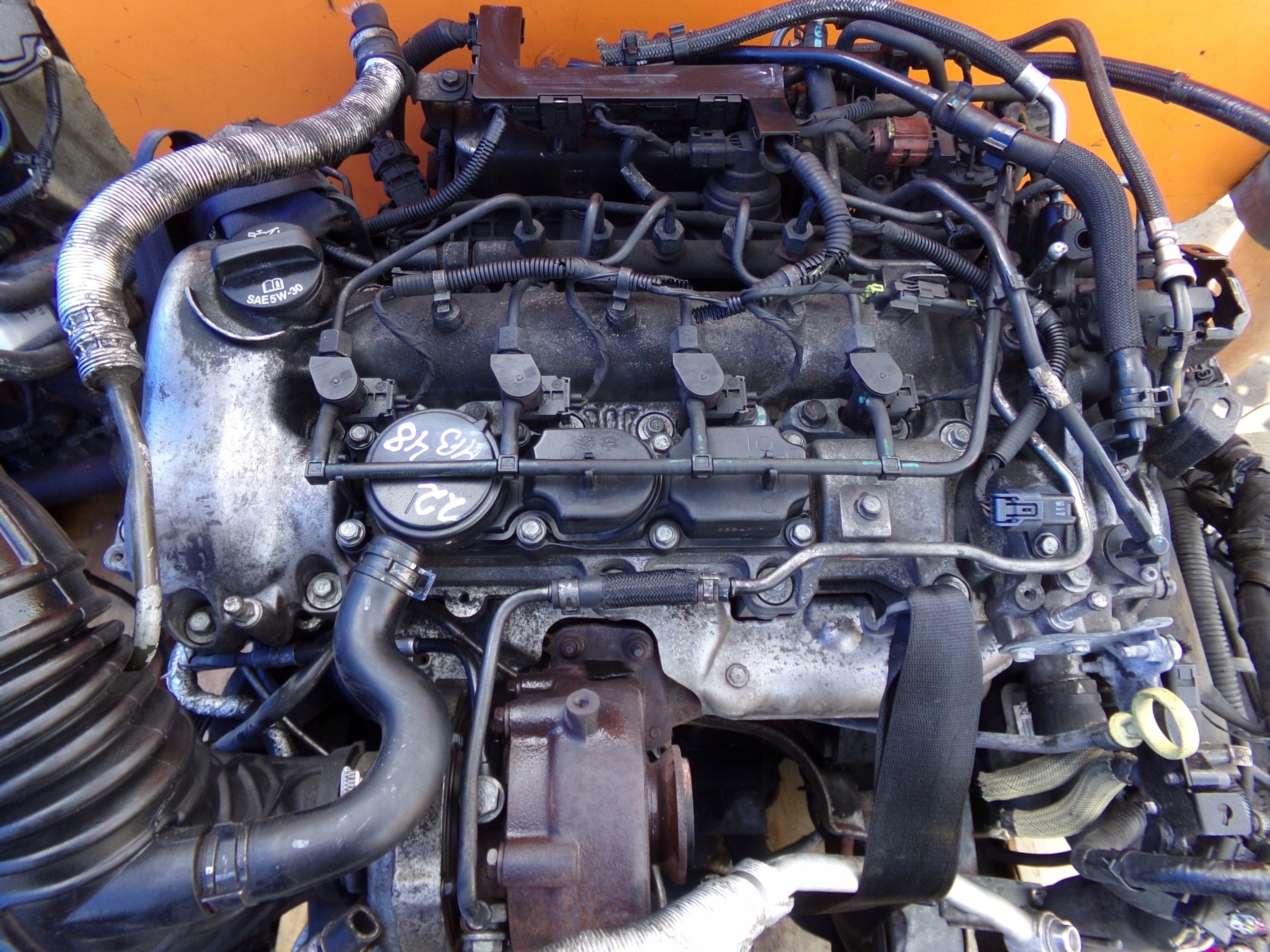 Opel Antara 2.2 VCDI polttoainesuutin 25183186