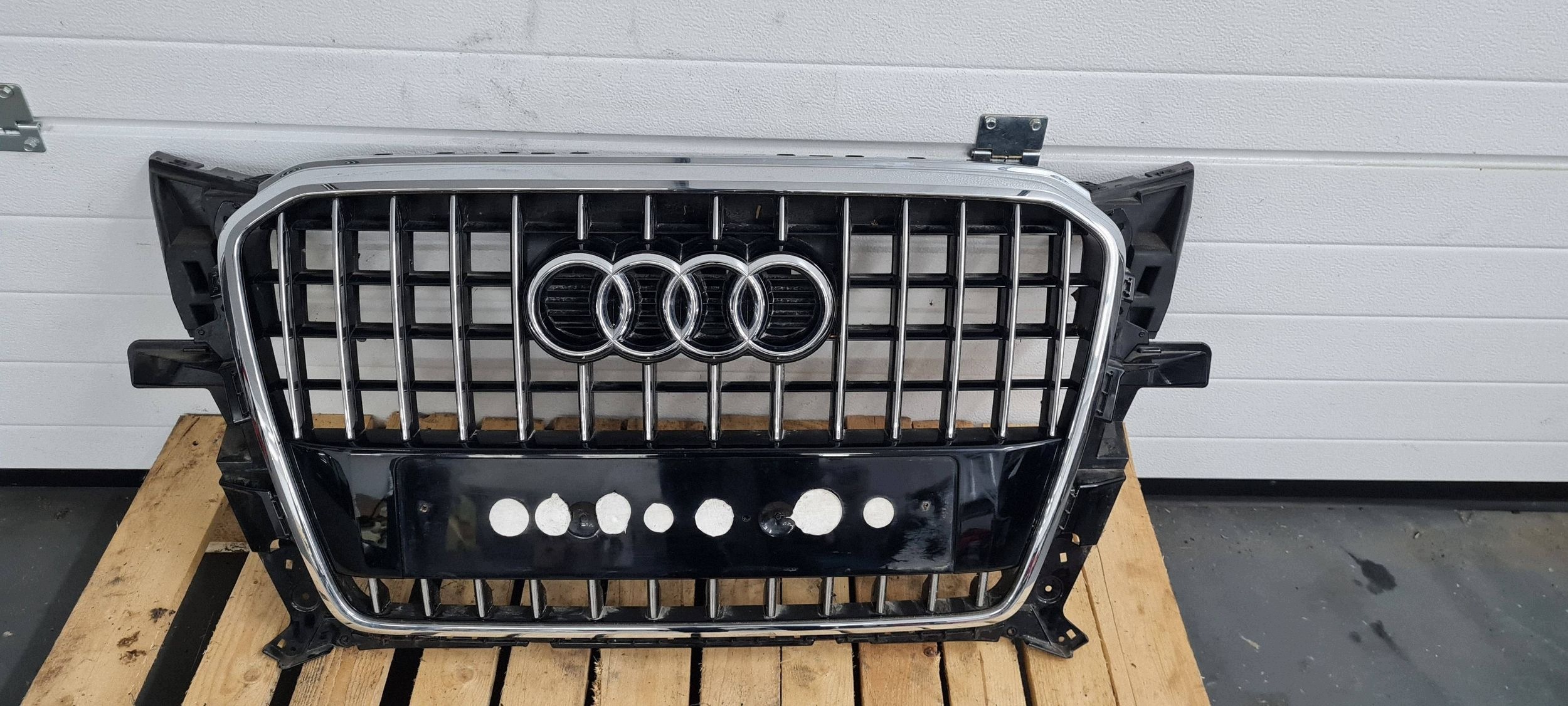 Audi Q5 8R Kühlergrill Chrom 8R0853651R image 2