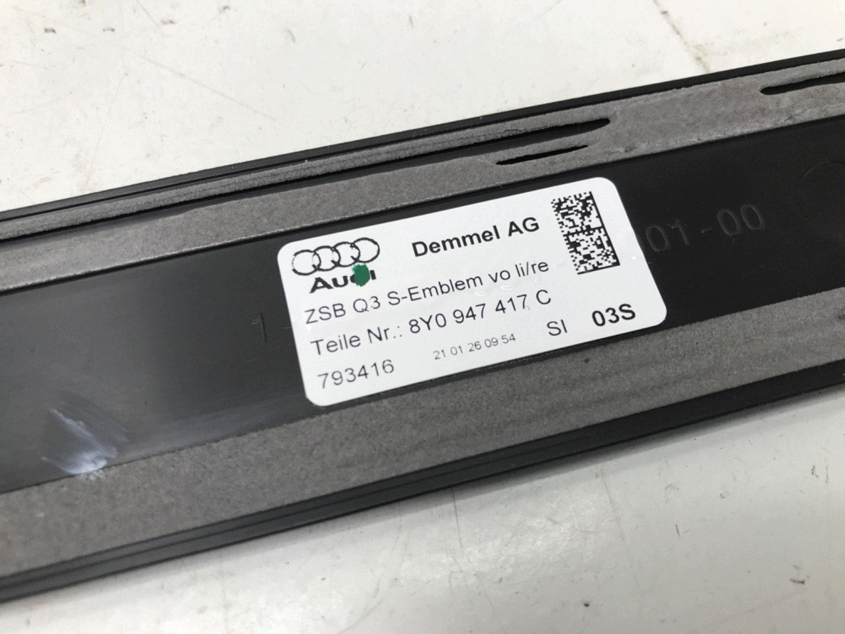 Audi Q3 FJN 2026 LED Soleira 8Y0947417C image 7