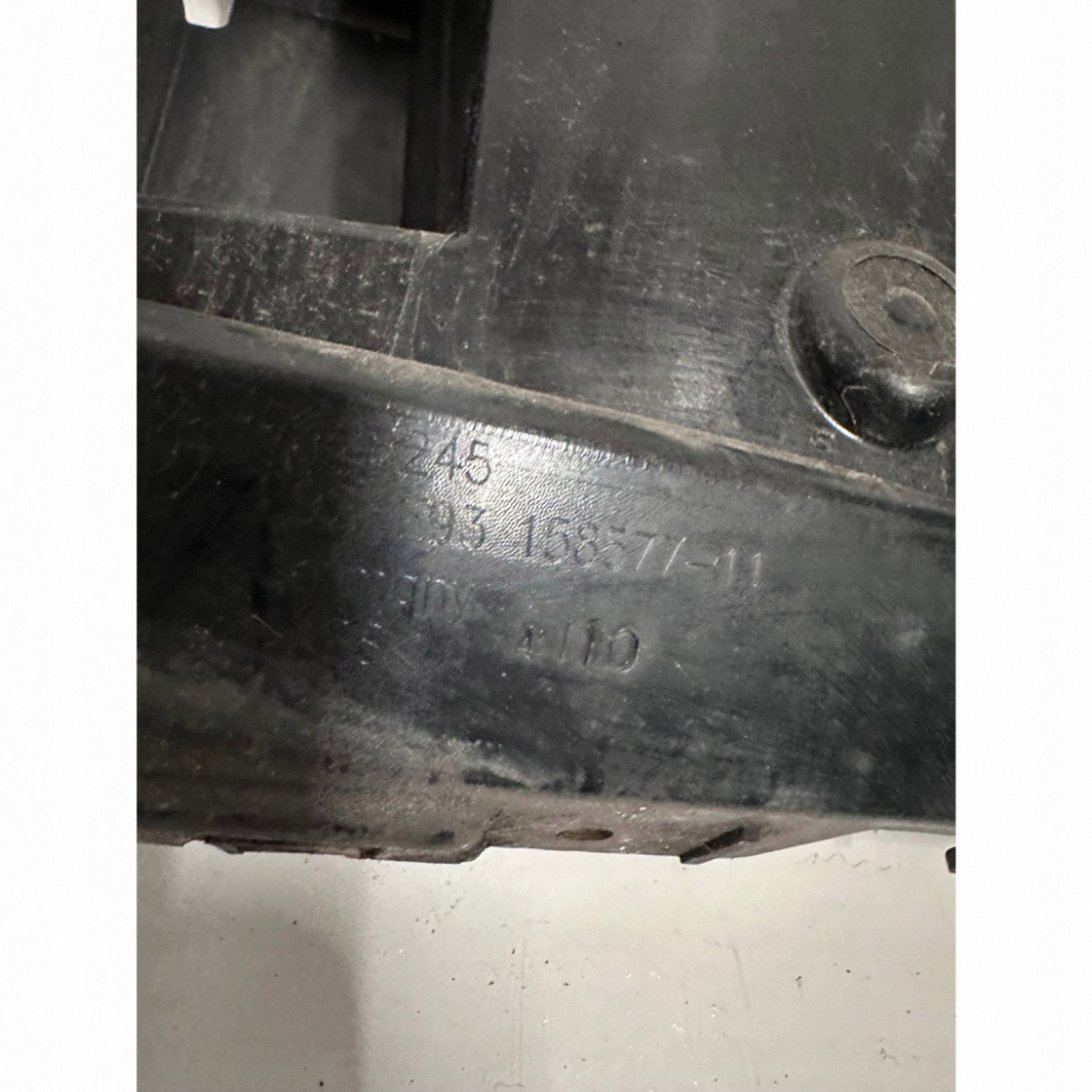BMW 3 E92 E93 Bumperbevestiging image 4