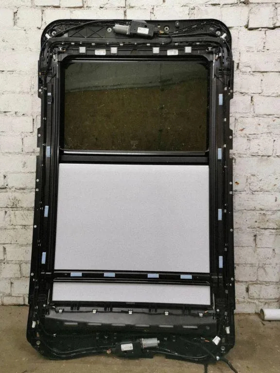Used Sunroof PEUGEOT 3008 SUV 1.2L 96kW 2018 OEM 740036871