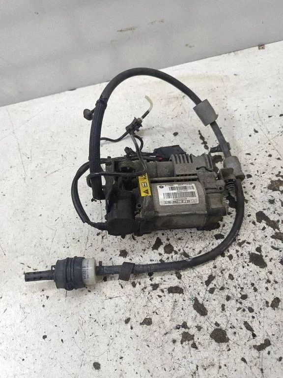Compressor JEEP GRAND CHEROKEE IV P68041137AF