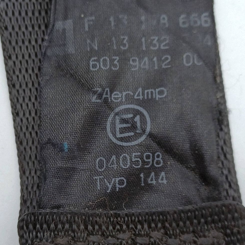 Cinto de Segurança Dianteiro Direito Opel Zafira B image 3