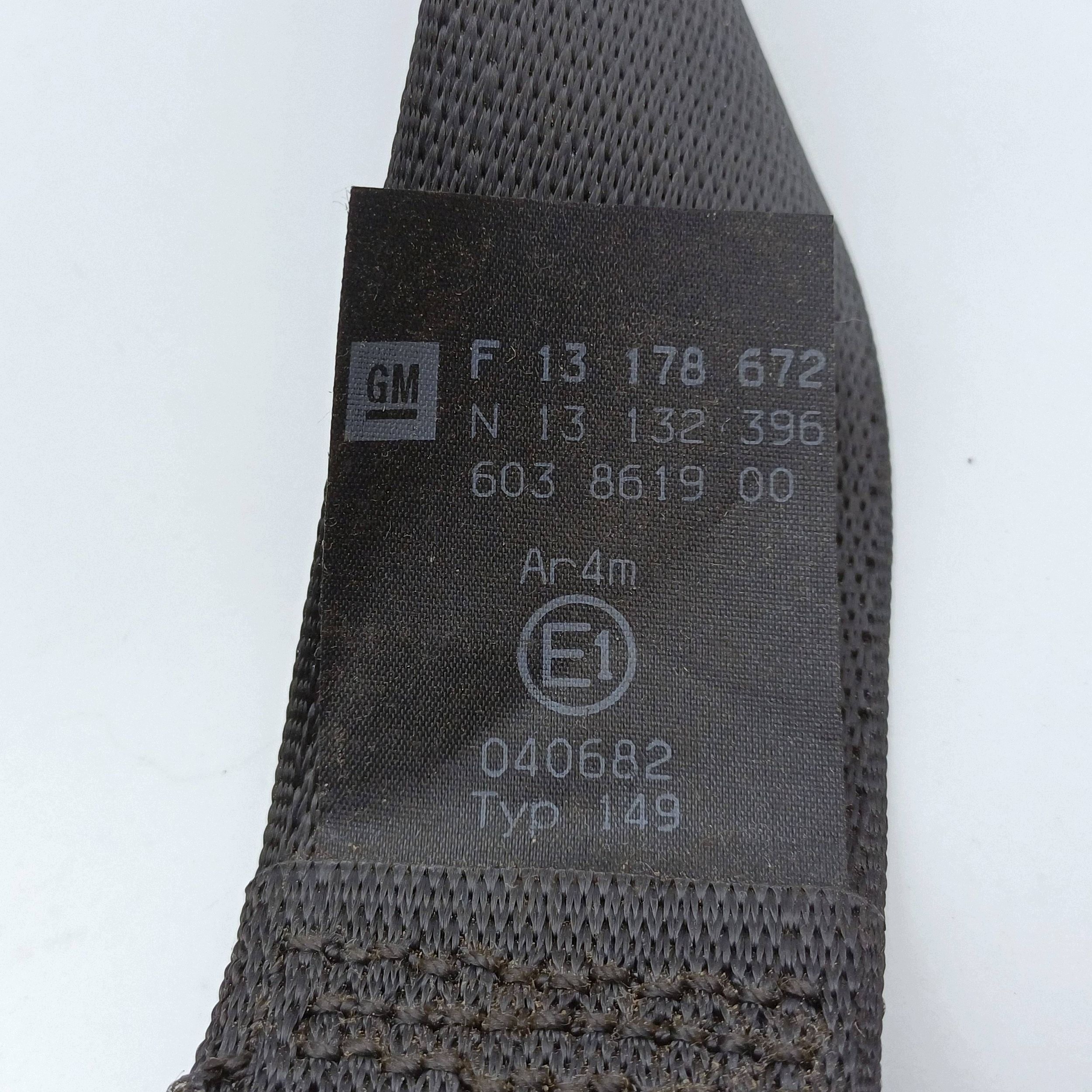 Säkerhetsbälte höger bak Opel Zafira B 13132396/13178672 image 3