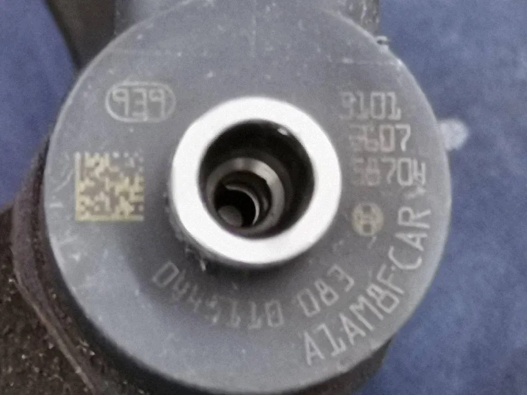 Injector Opel Corsa C 1.3 CDTI 0444110083 image 4
