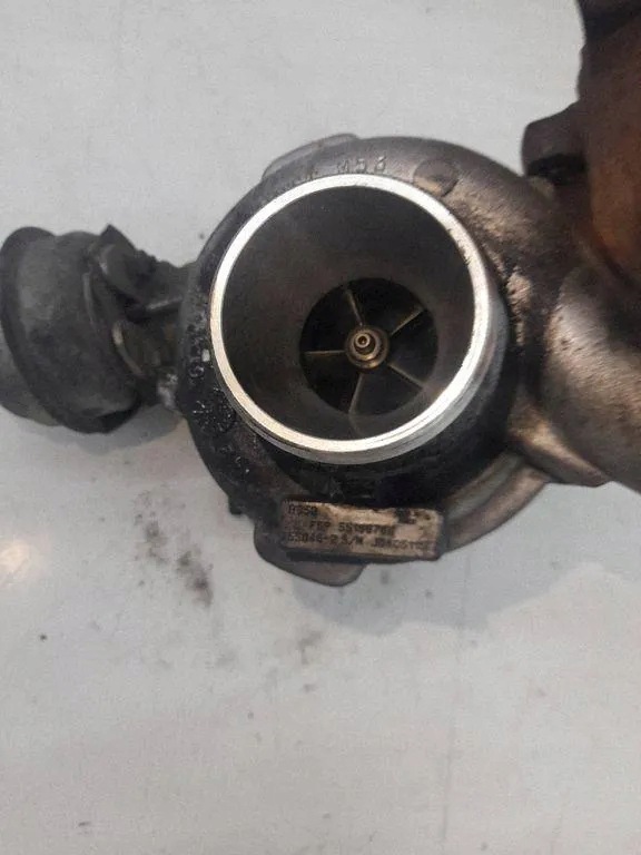 Turbolader Opel Vectra C 1.9 CDTI 110kW 2005 OEM 55188659 image 4