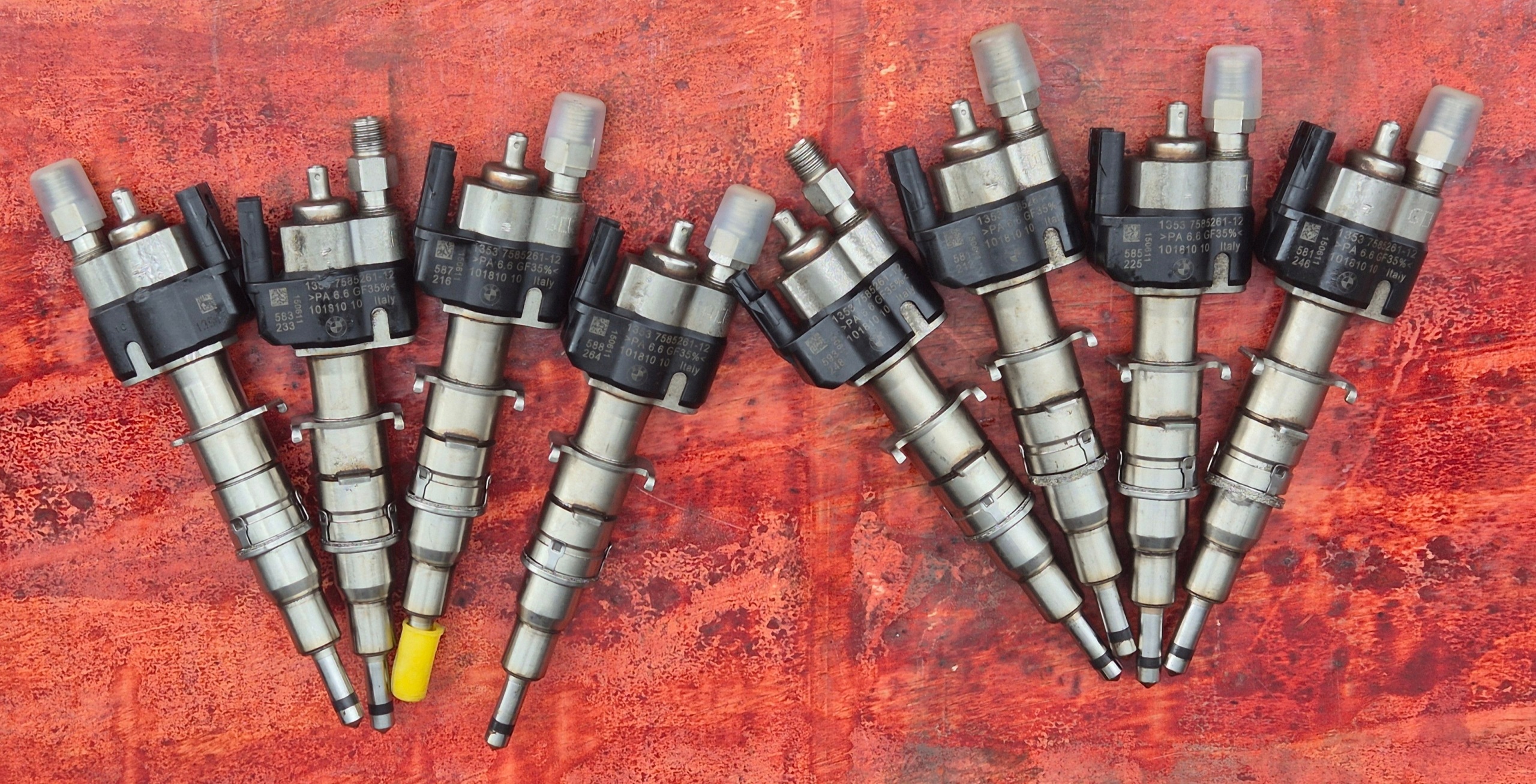 Injecteur BMW E60 E61 E92 E93 N54 7585261-12 image 2