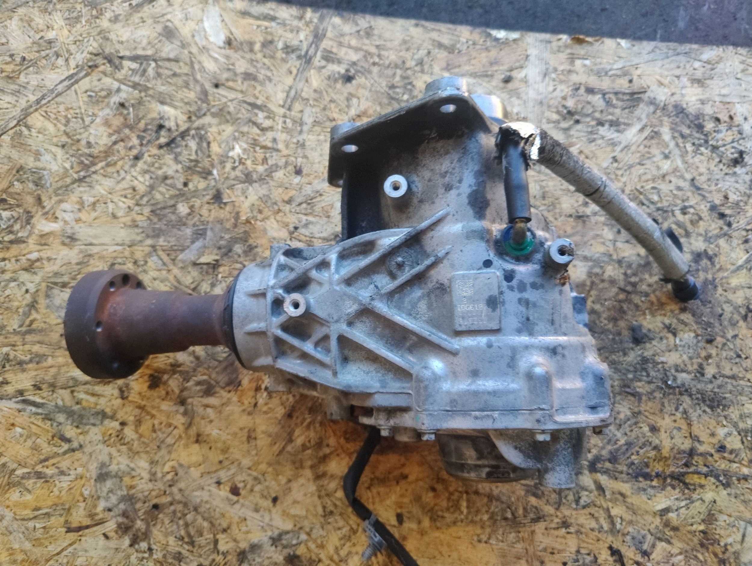 Caixa de Transferência Ford Kuga II EJ5P7L846HC Usada image 6