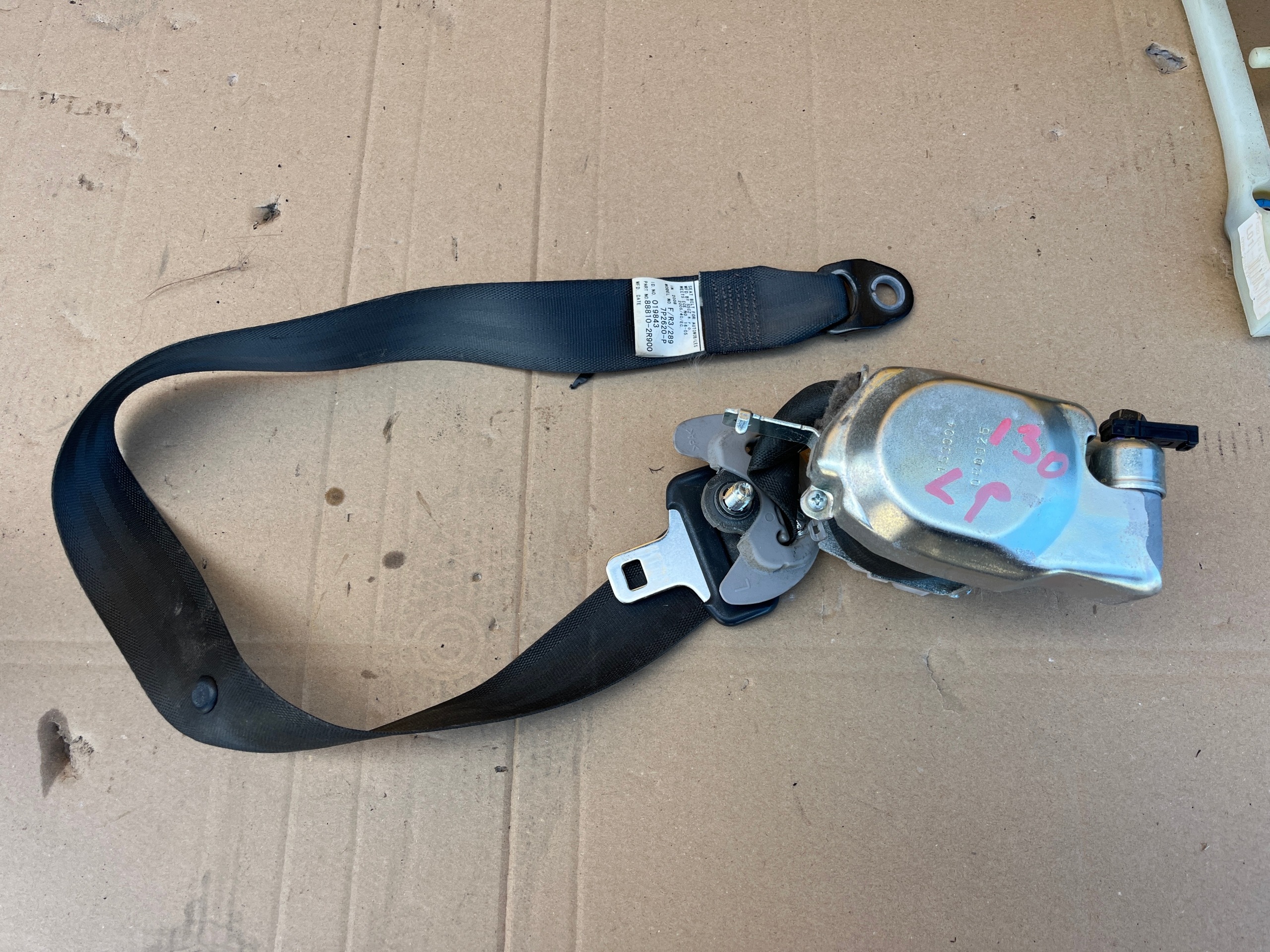 Vasen etuturvavyö Hyundai i30 2007-2012 image 3