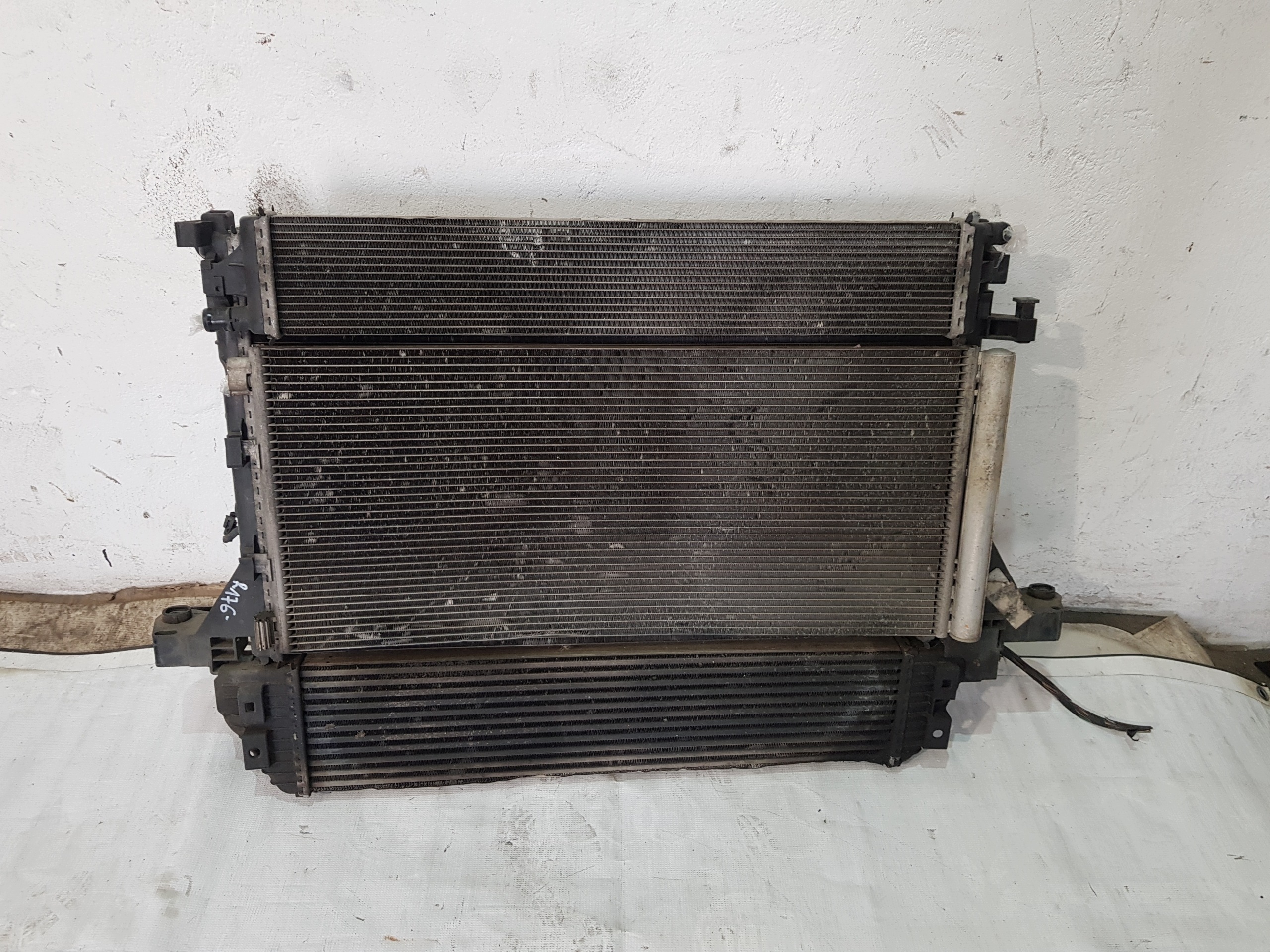 Traverse avant Renault Master III 214C10001R image 2